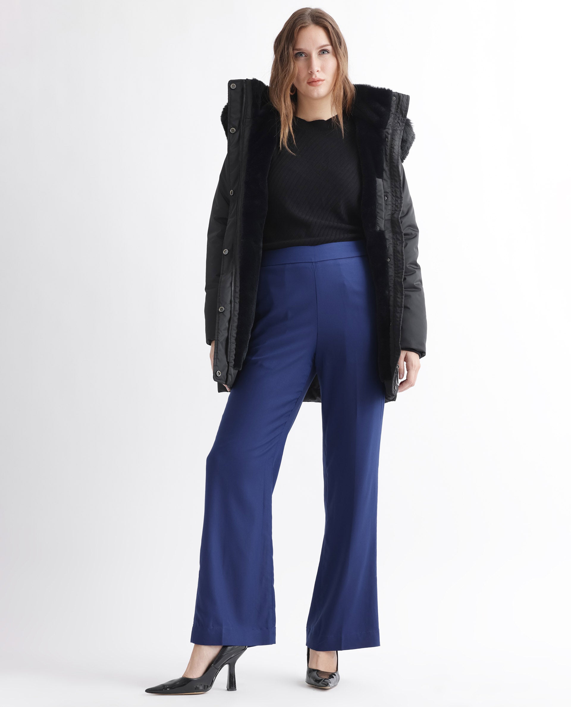 Rareism Women's Rotel Navy Polyester Plain Ankle Length Relaxed Fit Trouser