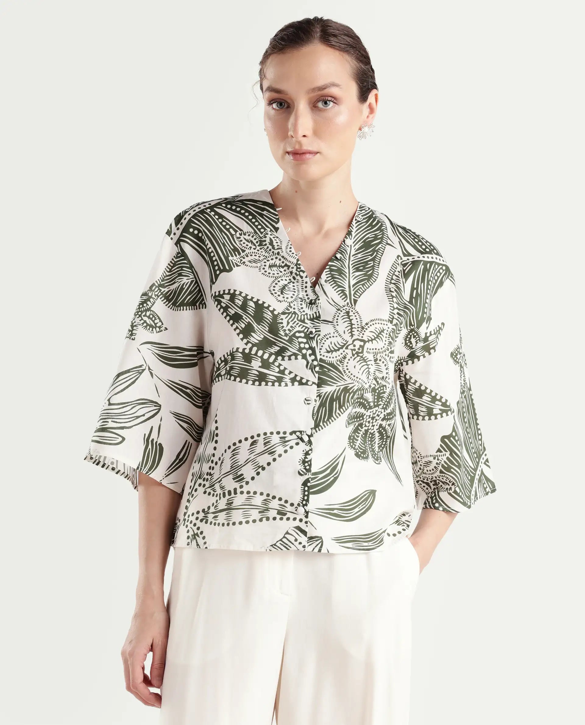 Rareism Women's Ronil Beige Cotton V-Neck Floral Print Raglan Sleeve Crop Regular Fit Top