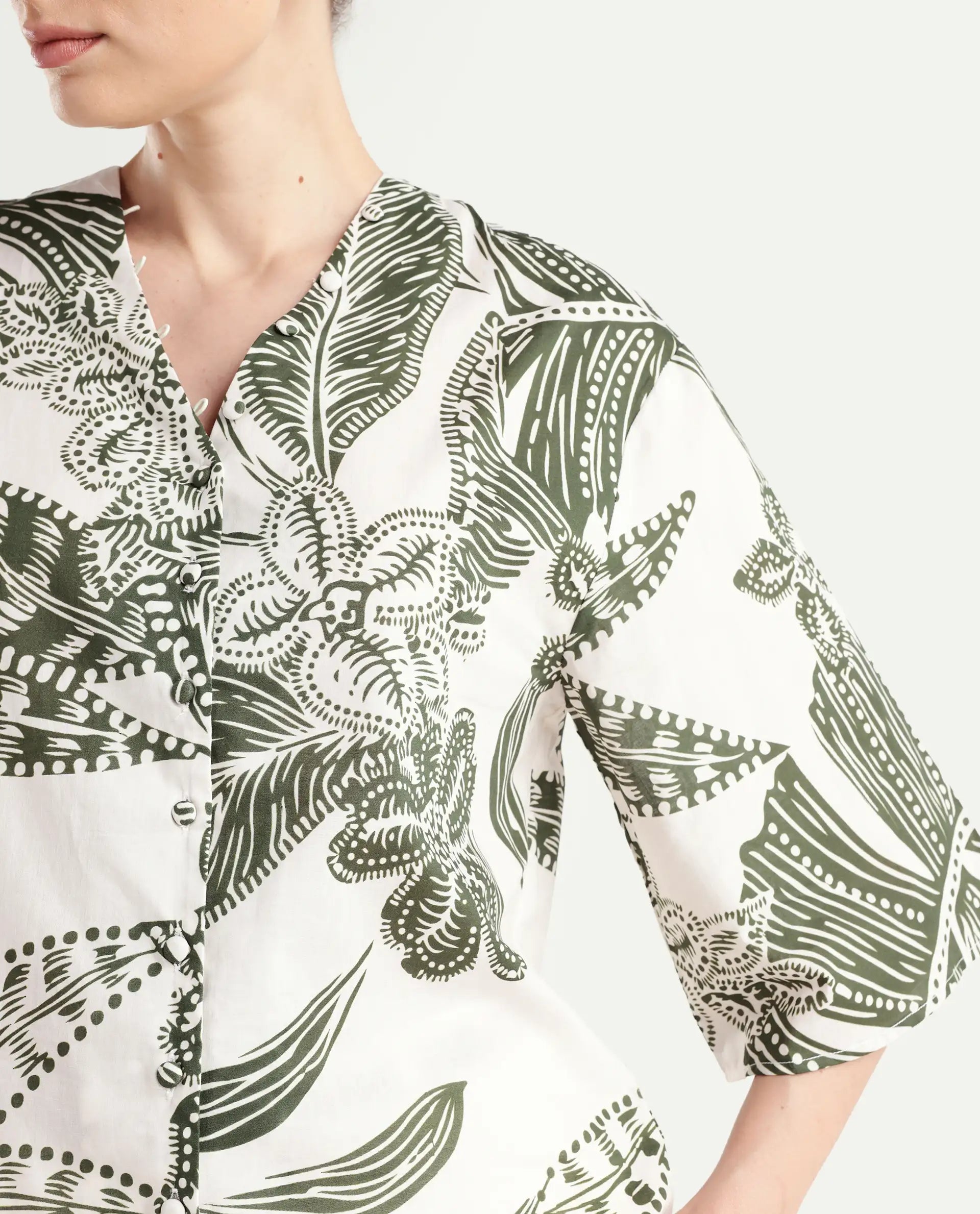 Rareism Women's Ronil Beige Cotton V-Neck Floral Print Raglan Sleeve Crop Regular Fit Top