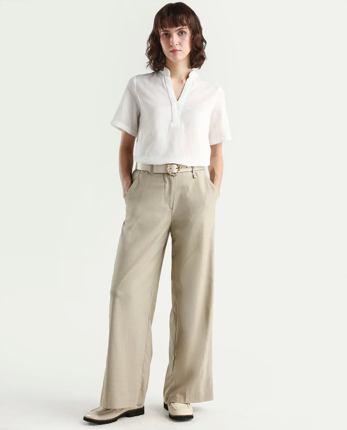 Rareism Women's Nubag Off White Cotton Blend Half Sleeve Mandarin Collar Regular Fit Top