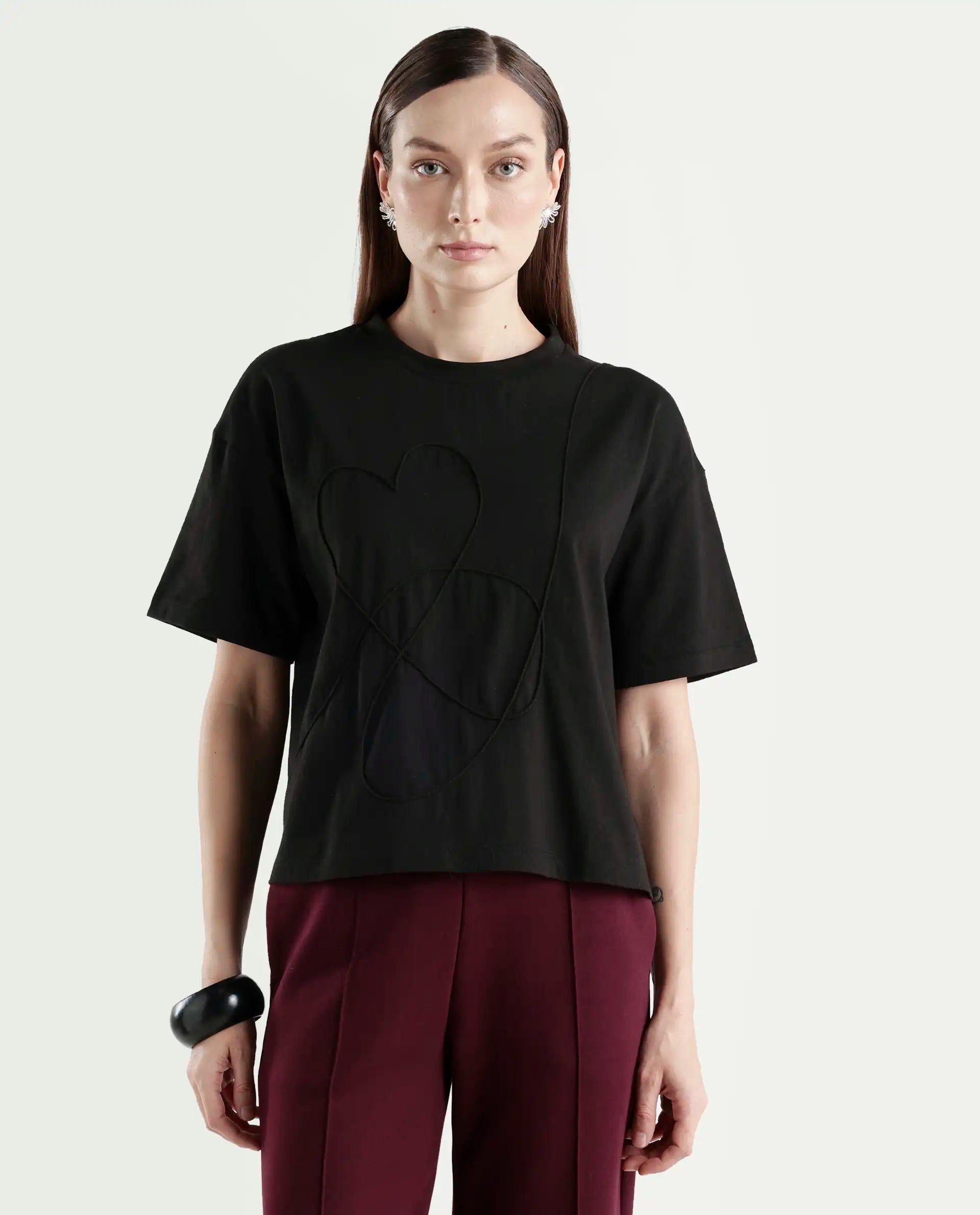 Rareism Women's Zovi Black Cotton Half Sleeve Boxy Object Print T-Shirt