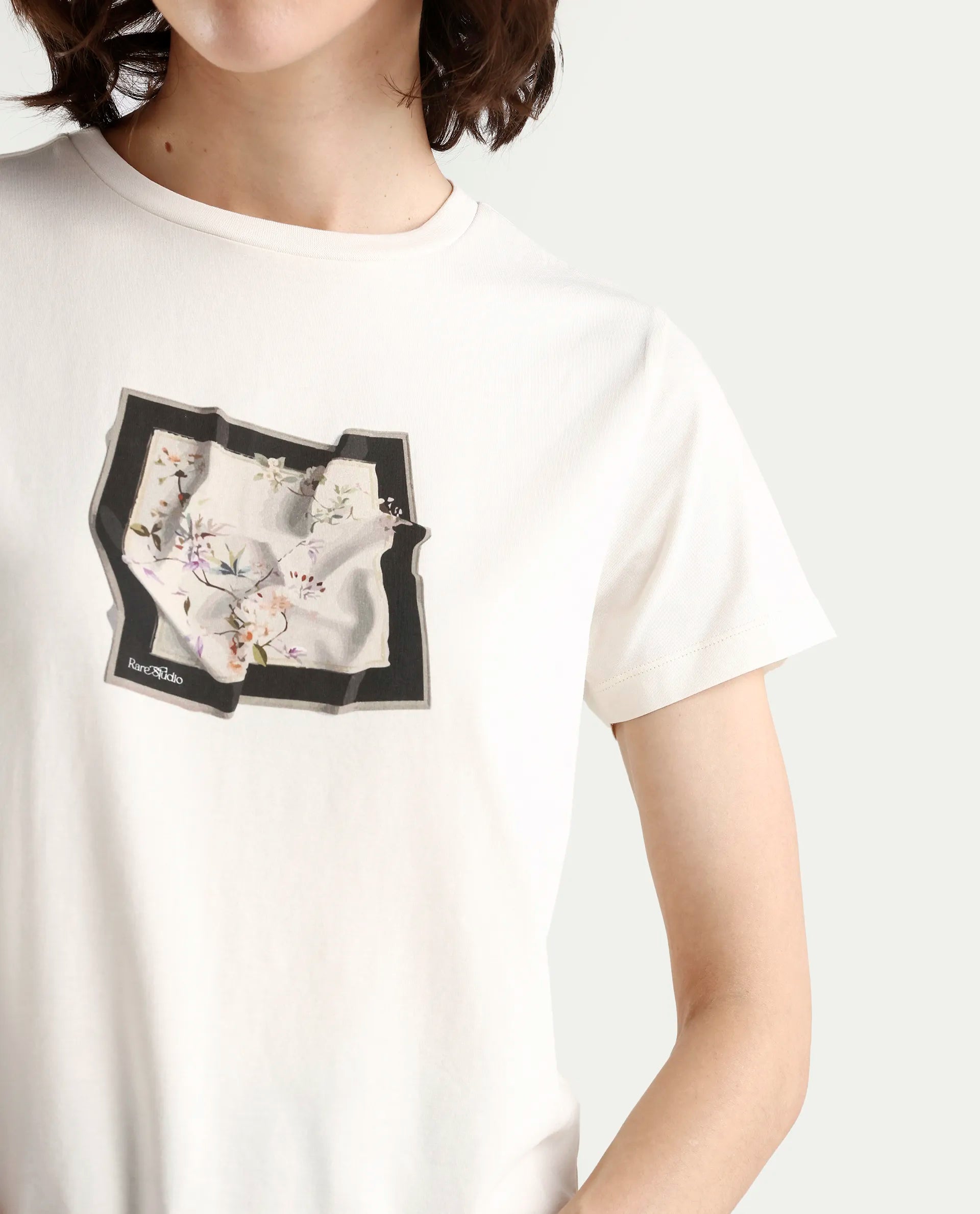 Rareism Women's Zoll Off White Cotton Blend Half Sleeve Regular Fit Printed T-Shirt