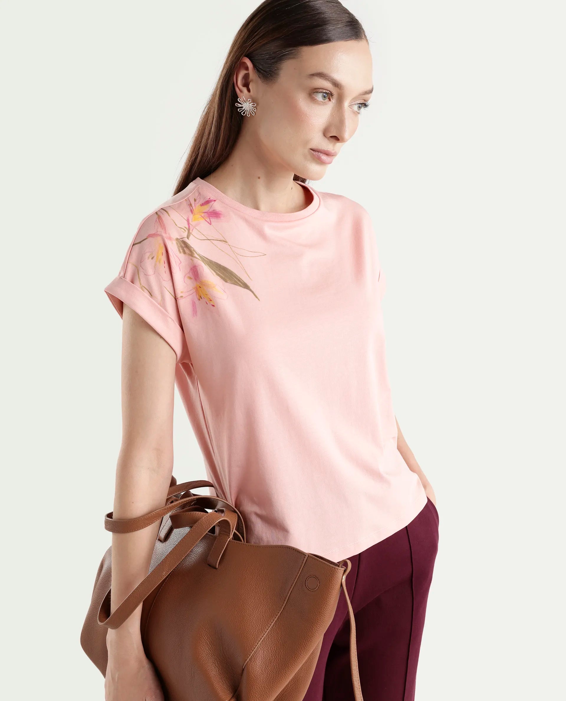 Rareism Women's Zany Peach Cotton Blend Half Sleeve Relaxed Fit Printed T-Shirt