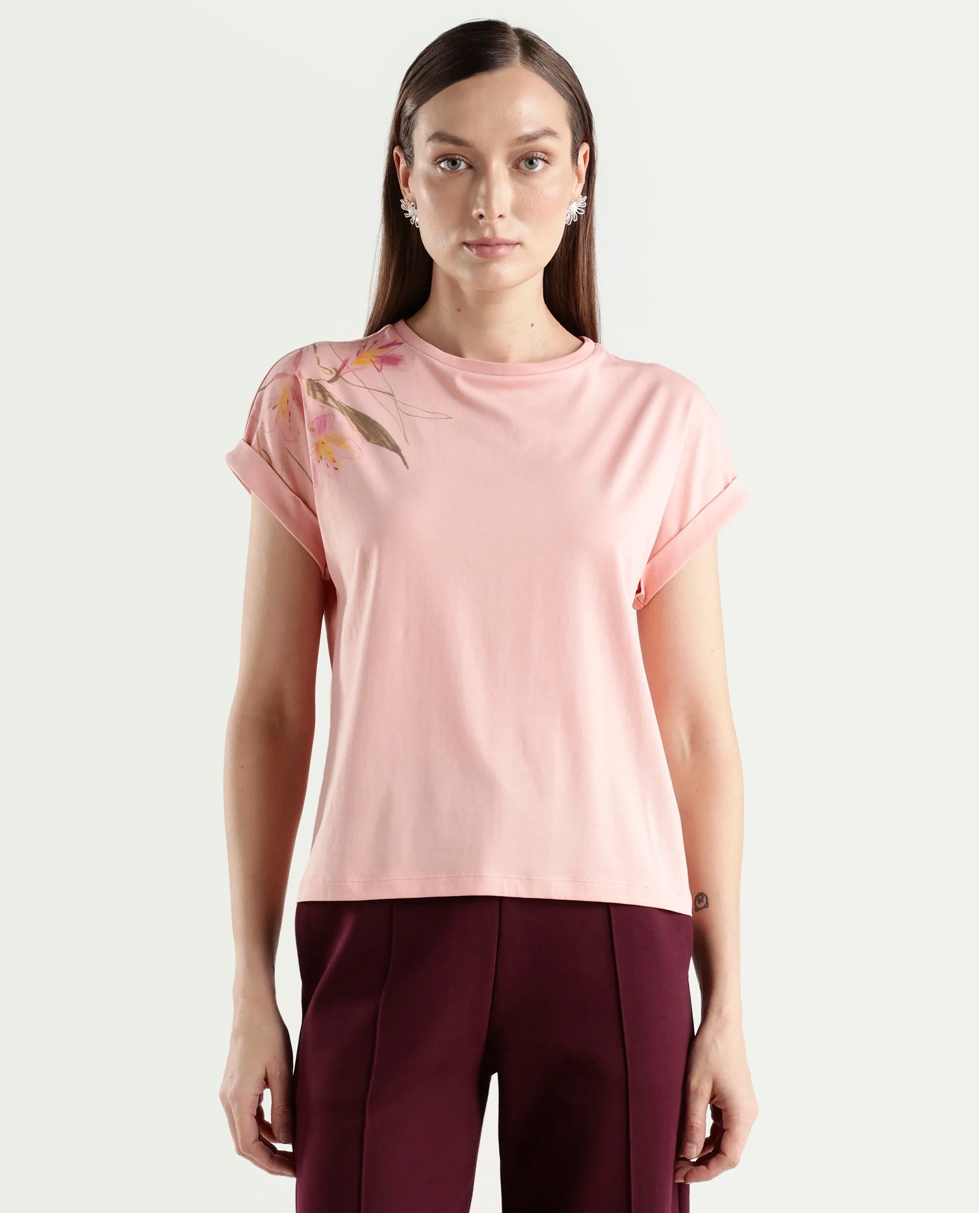 Rareism Women's Zany Peach Cotton Blend Half Sleeve Relaxed Fit Printed T-Shirt