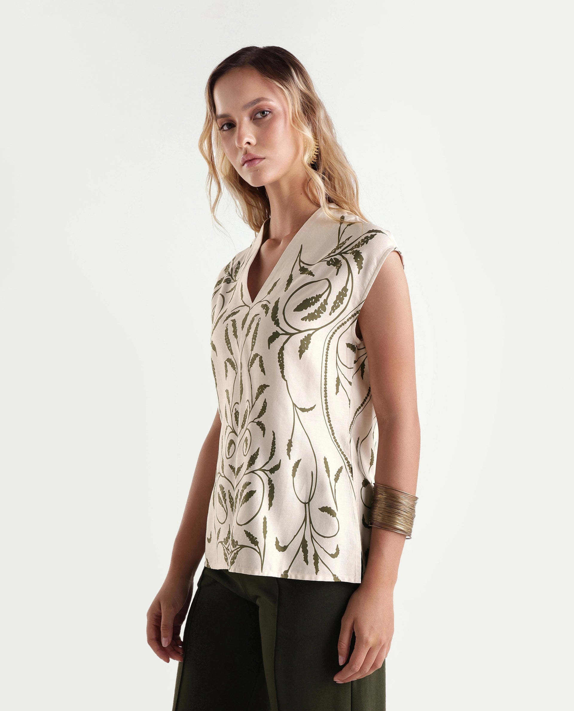 Rareism Women's Anina-T Beige Ornamental Print Cotton Blend Regular Fit Short Sleeves Top