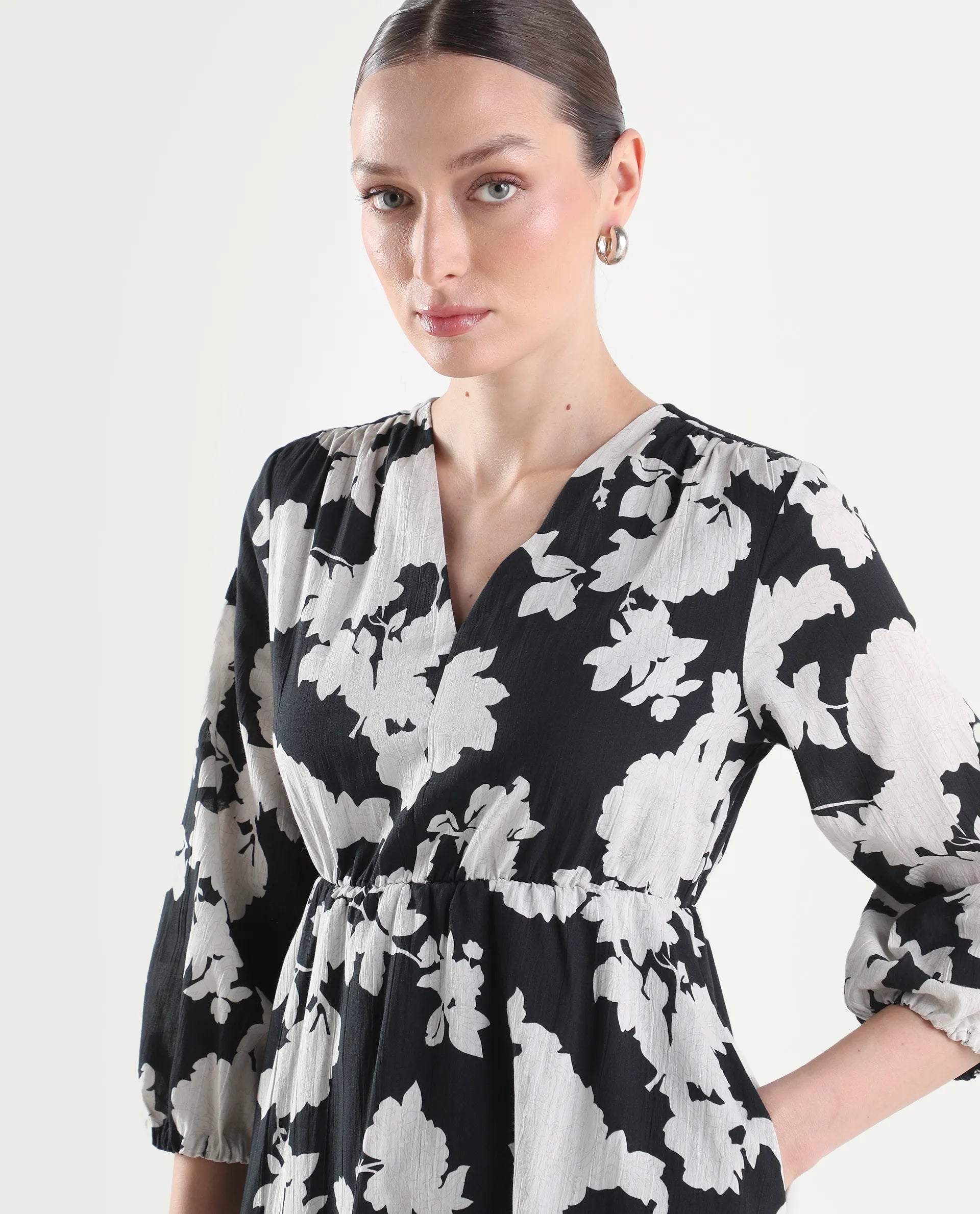 Rareism Women's Cezar Black Cotton 3/4Th Sleeve Flared Printed Dress