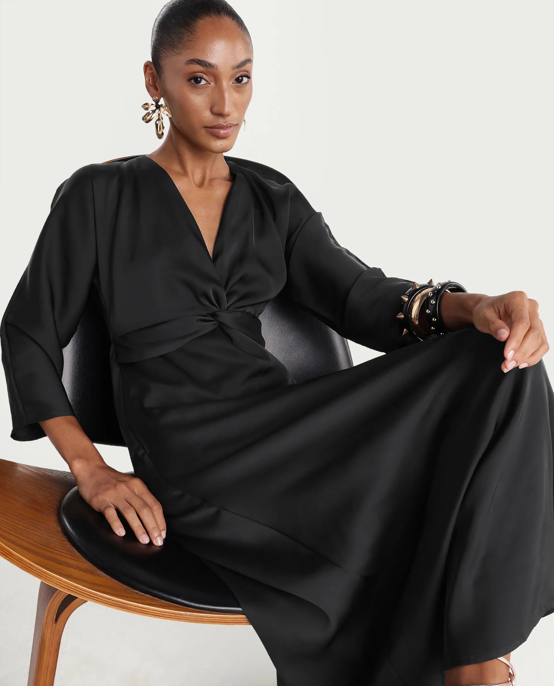 Rareism Women's Cleah Black Polyester 3/4Th Sleeve Flared Plain Dress