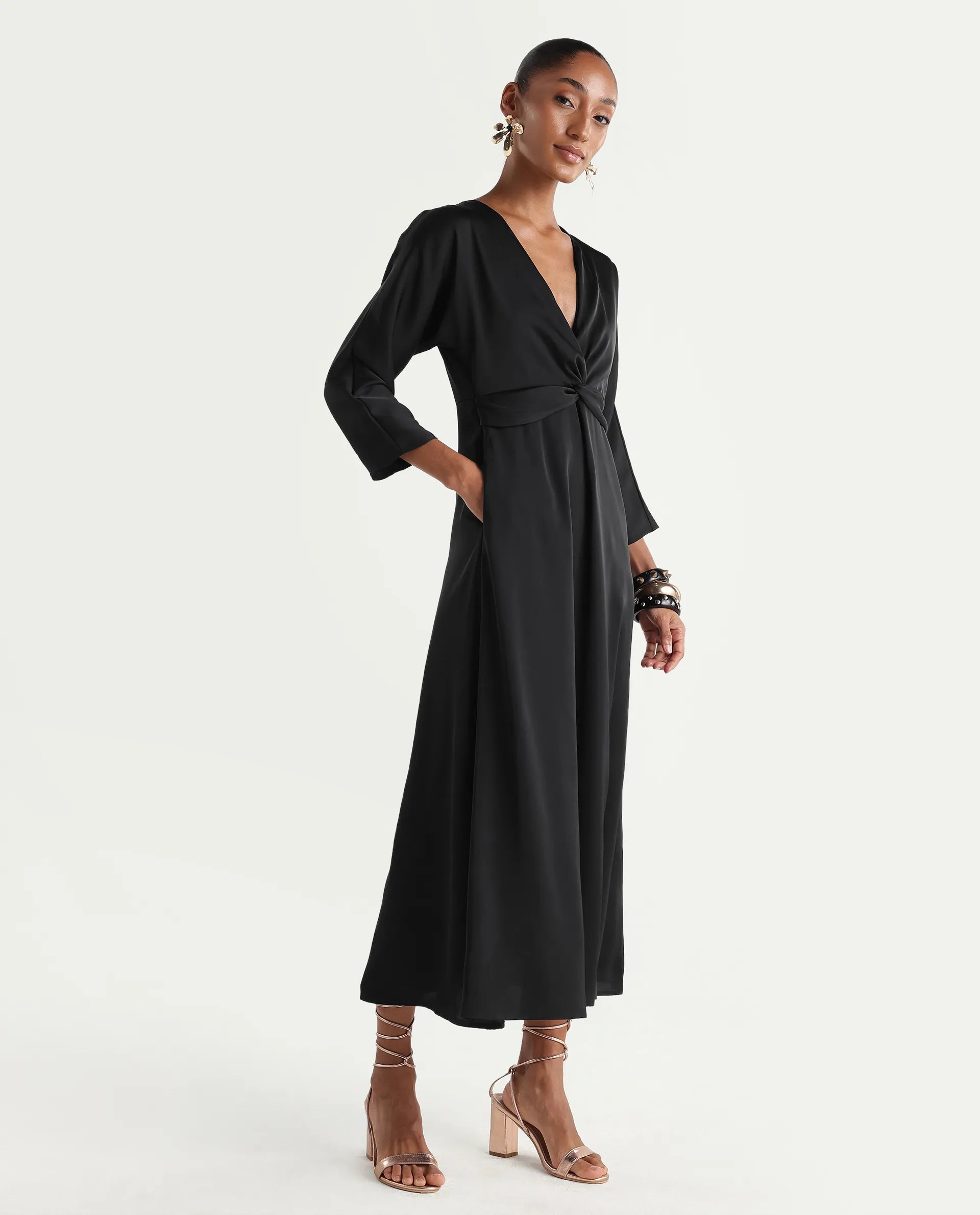 Rareism Women's Cleah Black Polyester 3/4Th Sleeve Flared Plain Dress