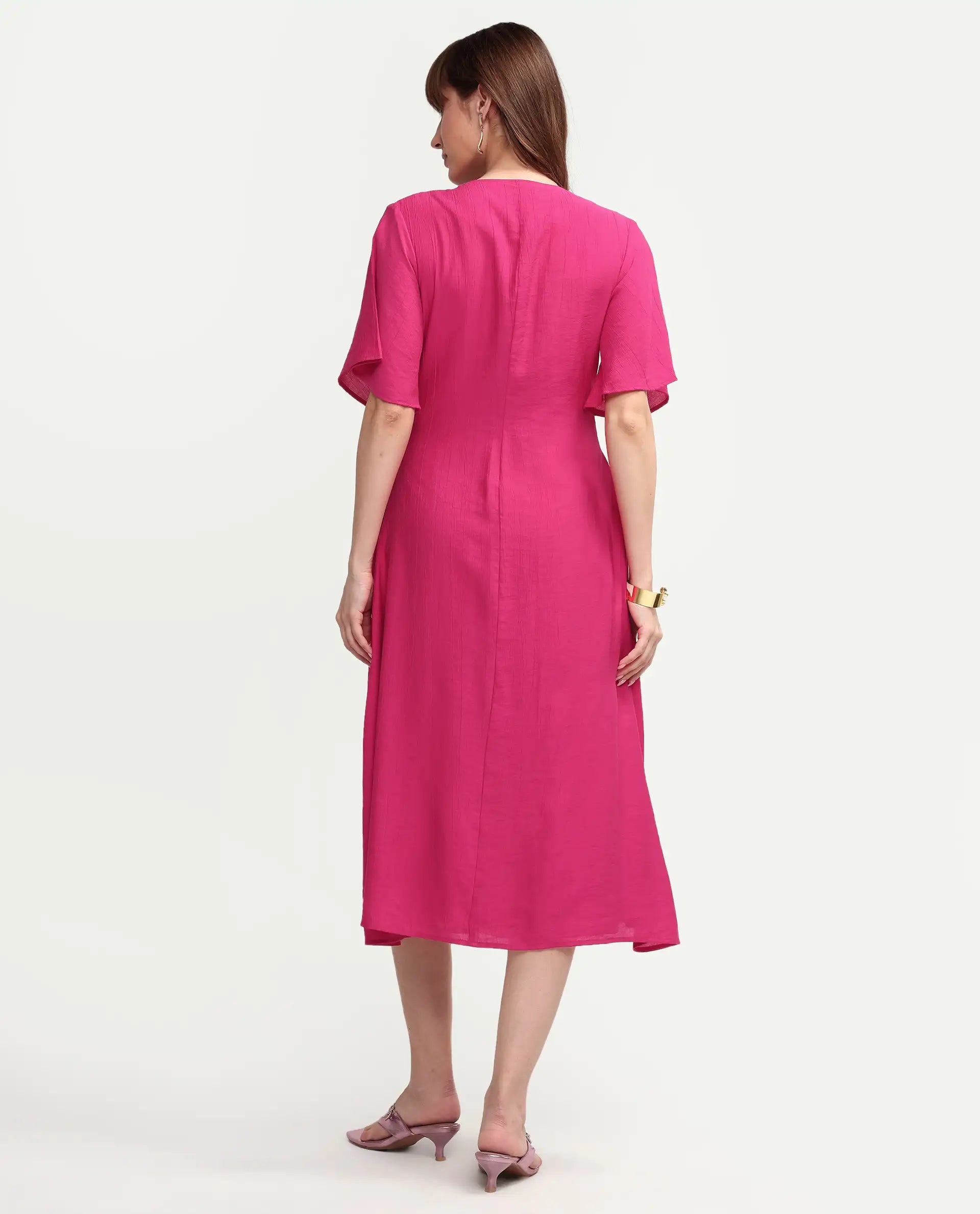 Rareism Women's Macro Pink Viscose Half Sleeve V-Neck Flared Dress