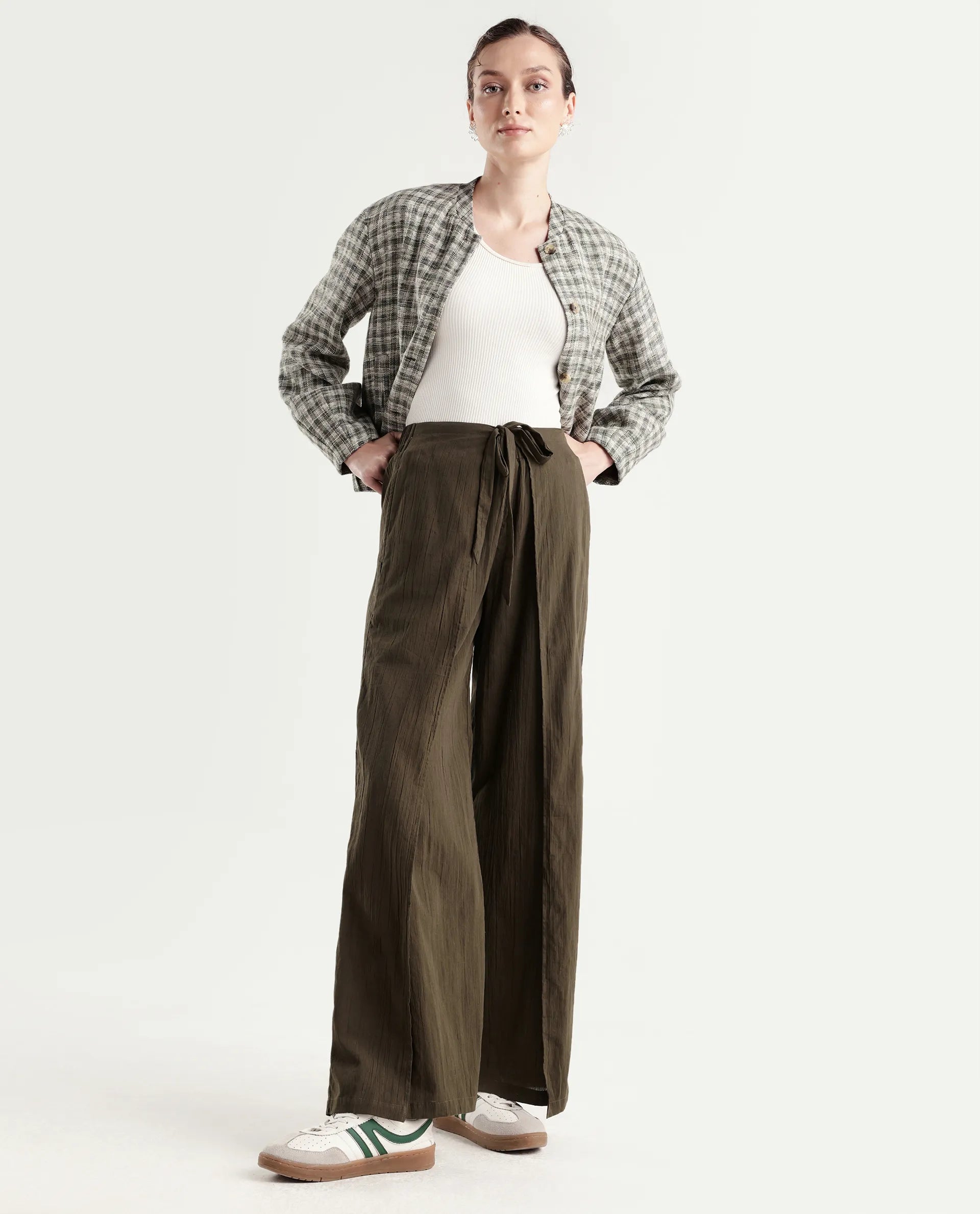 Rareism Women's Ronuzy Olive Cotton Wrap Plain Trouser