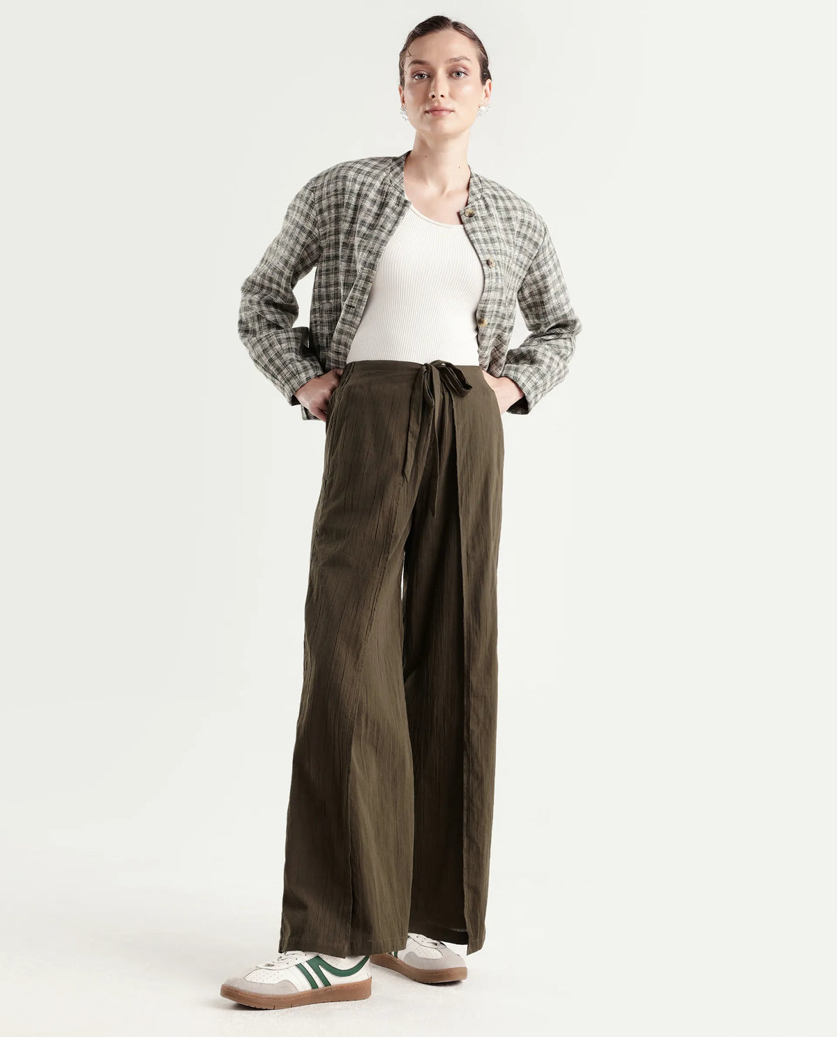 Rareism Women's Ronuzy Olive Cotton Wrap Plain Trouser