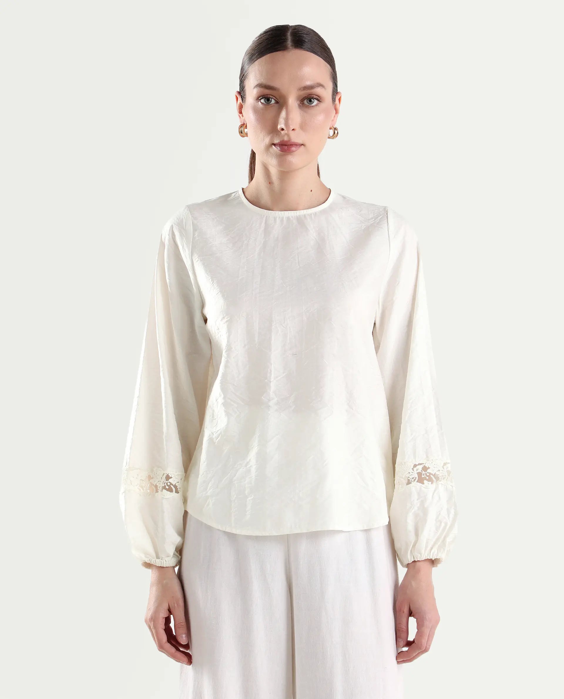 Rareism Women's Vaeli Light Off White Viscose Blend Full Sleeve Relaxed Fit Plain Top