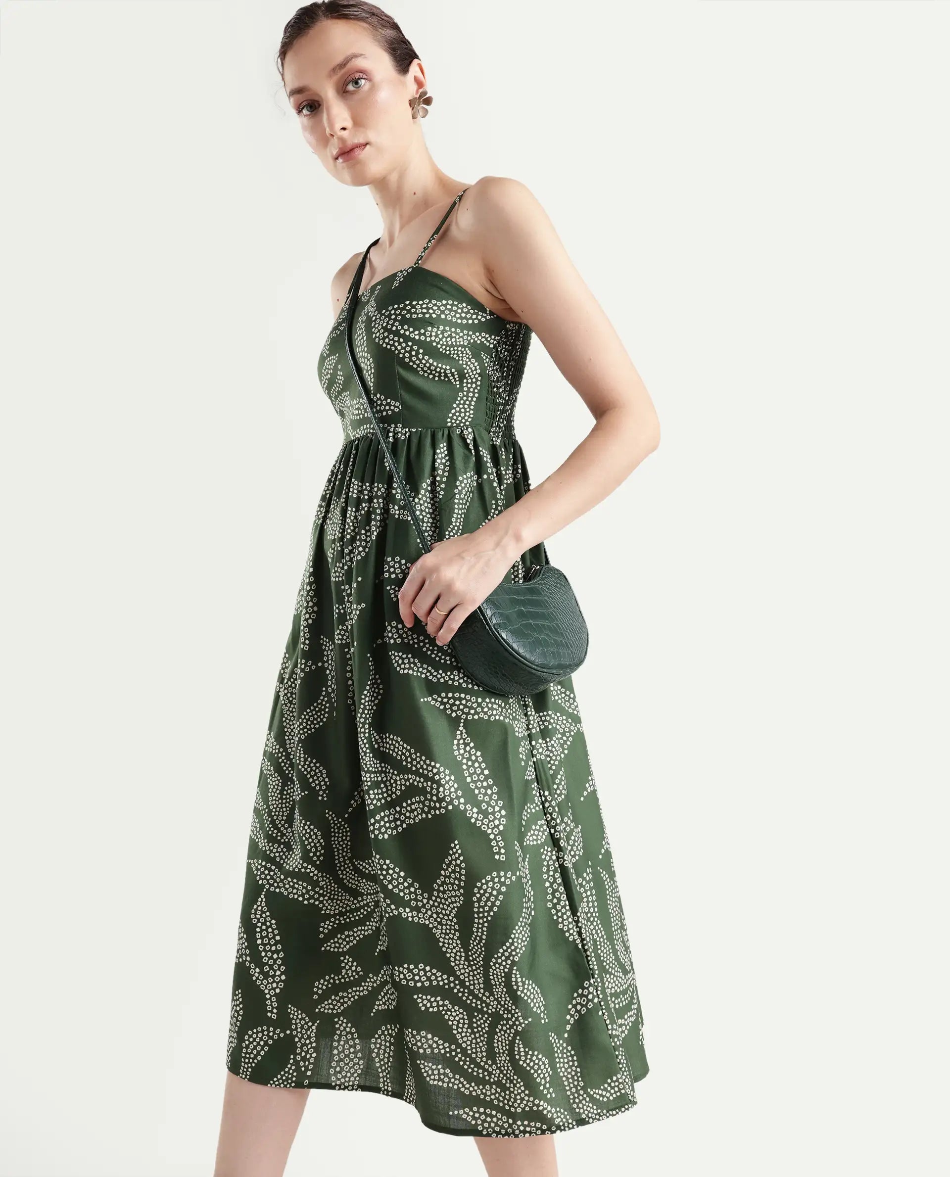 Rareism Women's Vanik Olive 100% Linen Sleeveless Fit And Flare Abstract Print Dress