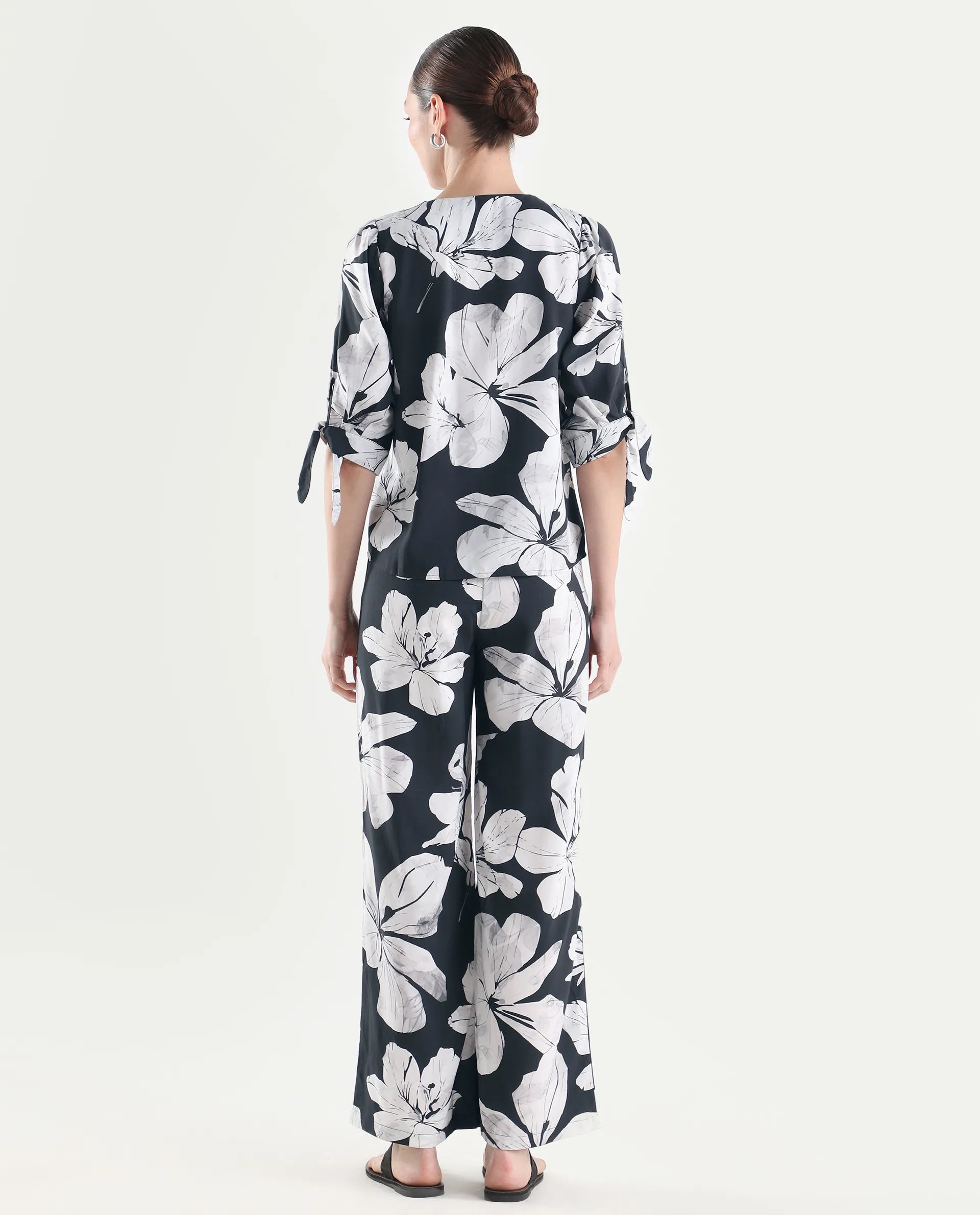 Rareism Women's Vasha-B Black Viscose Wide Floral Print Trouser