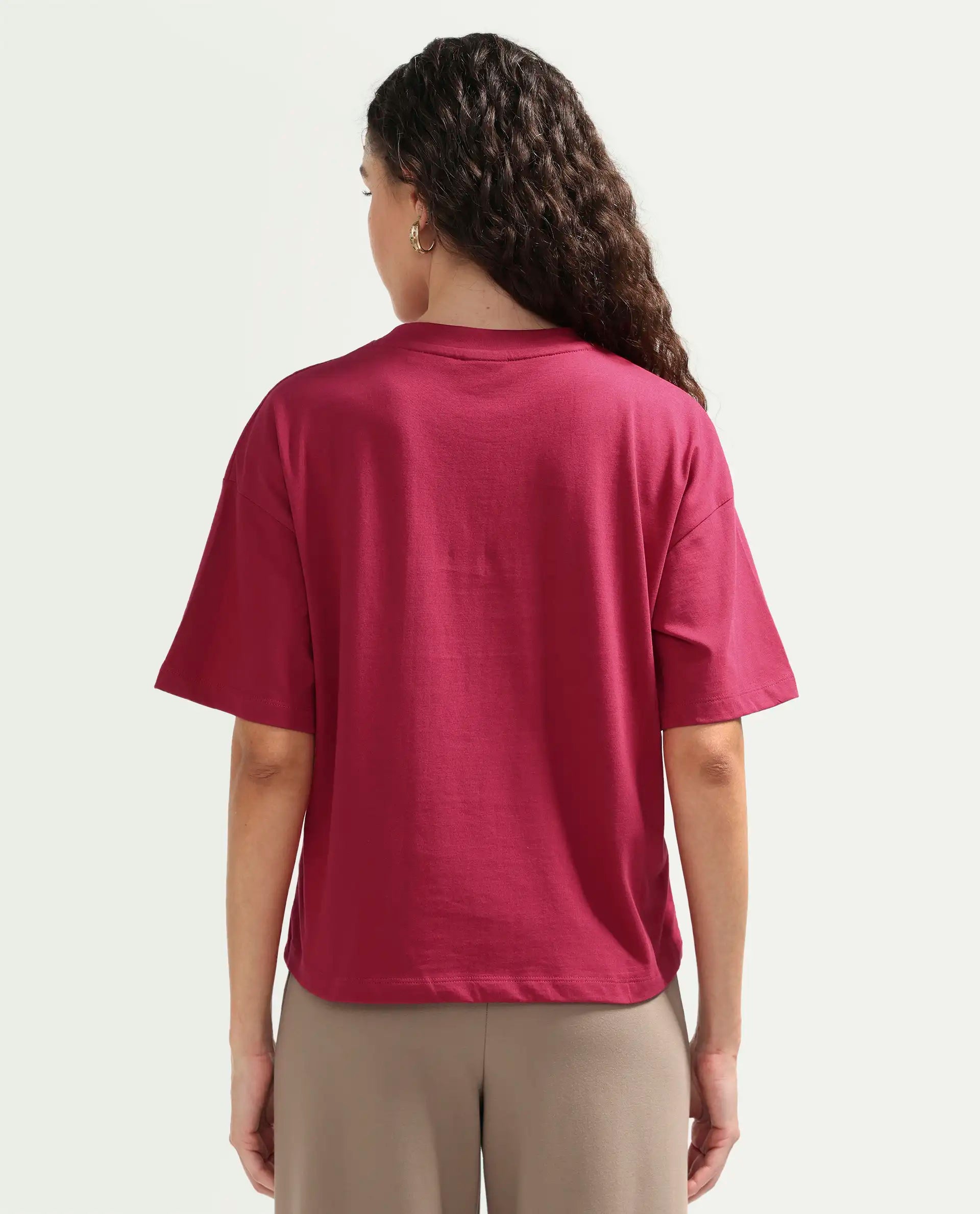 Rareism Women's Zamor Dark Pink Cotton Crew Neck Pull-On Boxy Typography Print T-Shirt