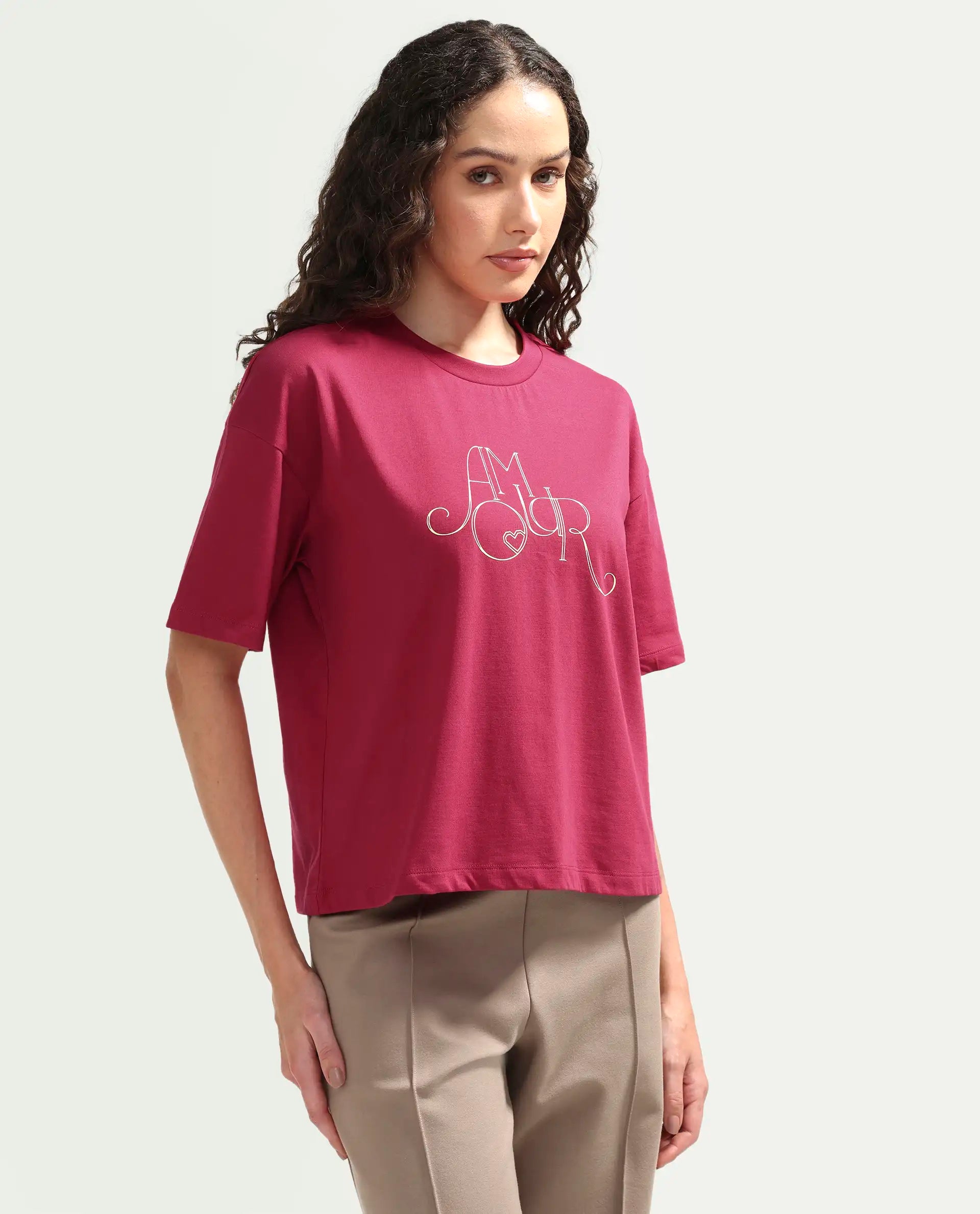 Rareism Women's Zamor Dark Pink Cotton Crew Neck Pull-On Boxy Typography Print T-Shirt