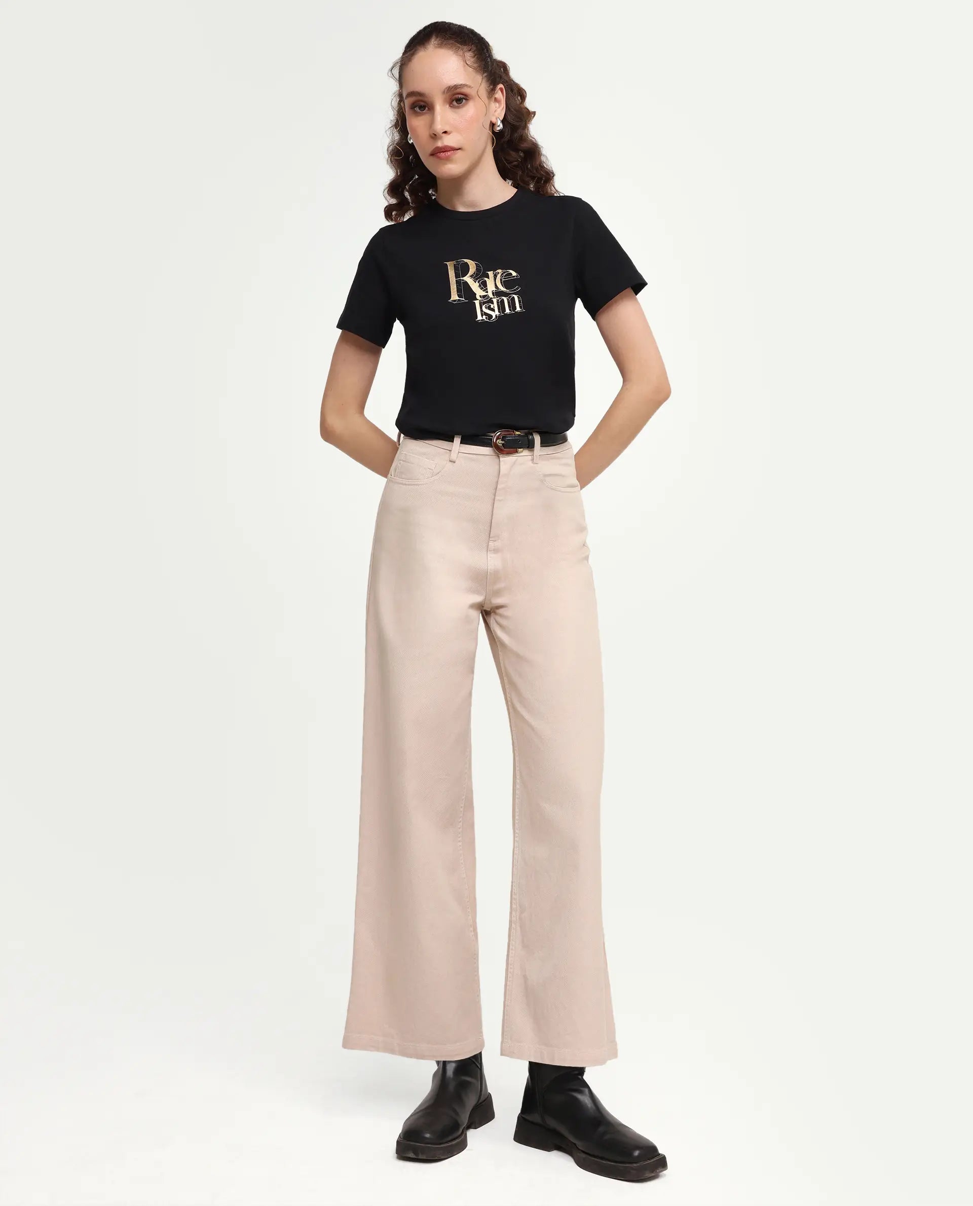 Rareism Women's Zism Black Cotton Blend Crew Neck Pull-On Regular Graphic Print T-Shirt