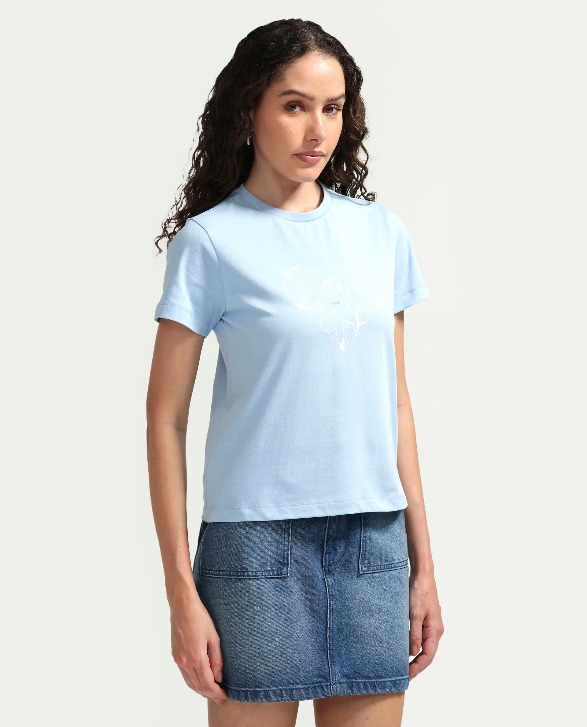 Rareism Women's Zelly Light Blue Cotton Crew Neck Pull-On Regular Object Print T-Shirt