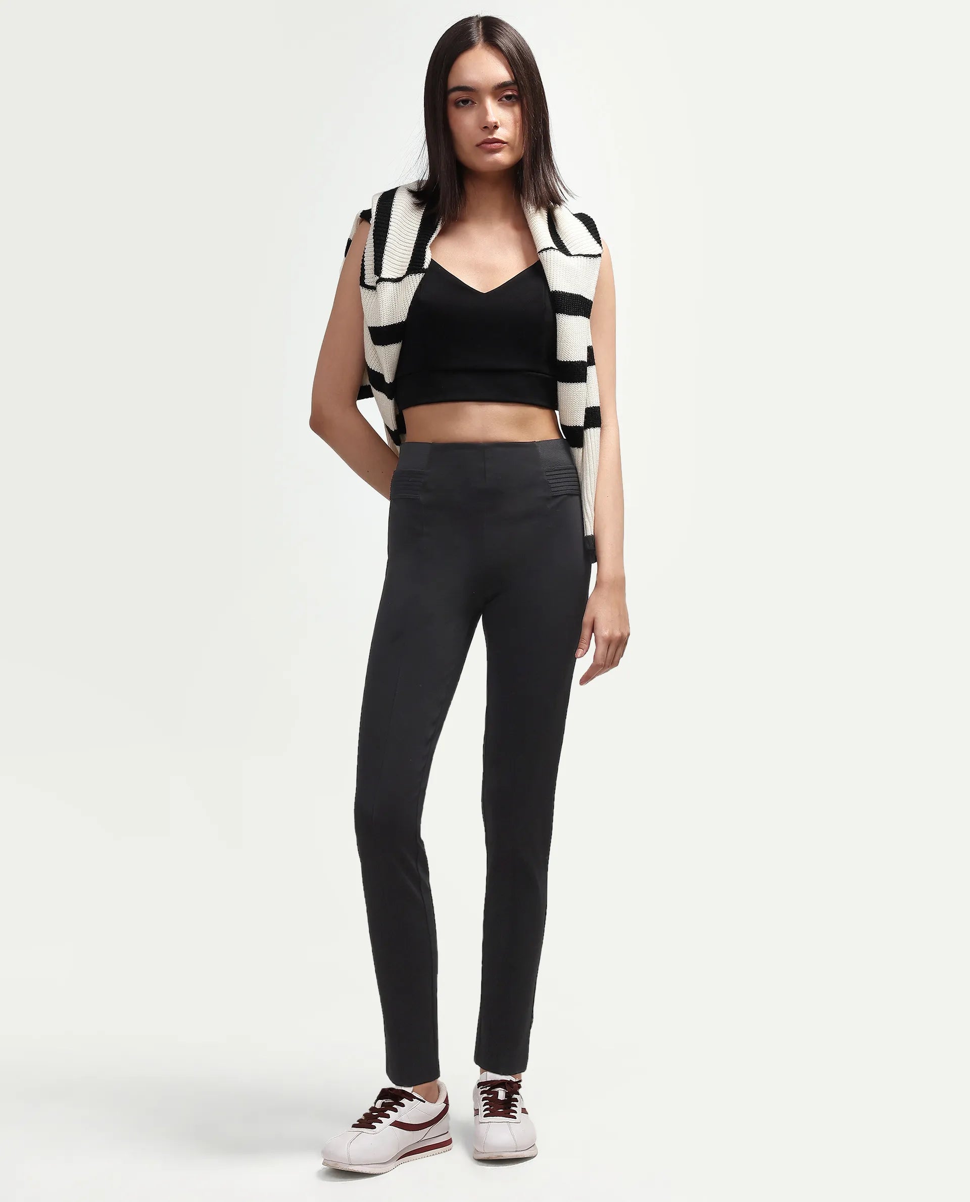 Rareism Women's Jancuro-S26 Black Viscose Blend Slim Fit Plain Trouser