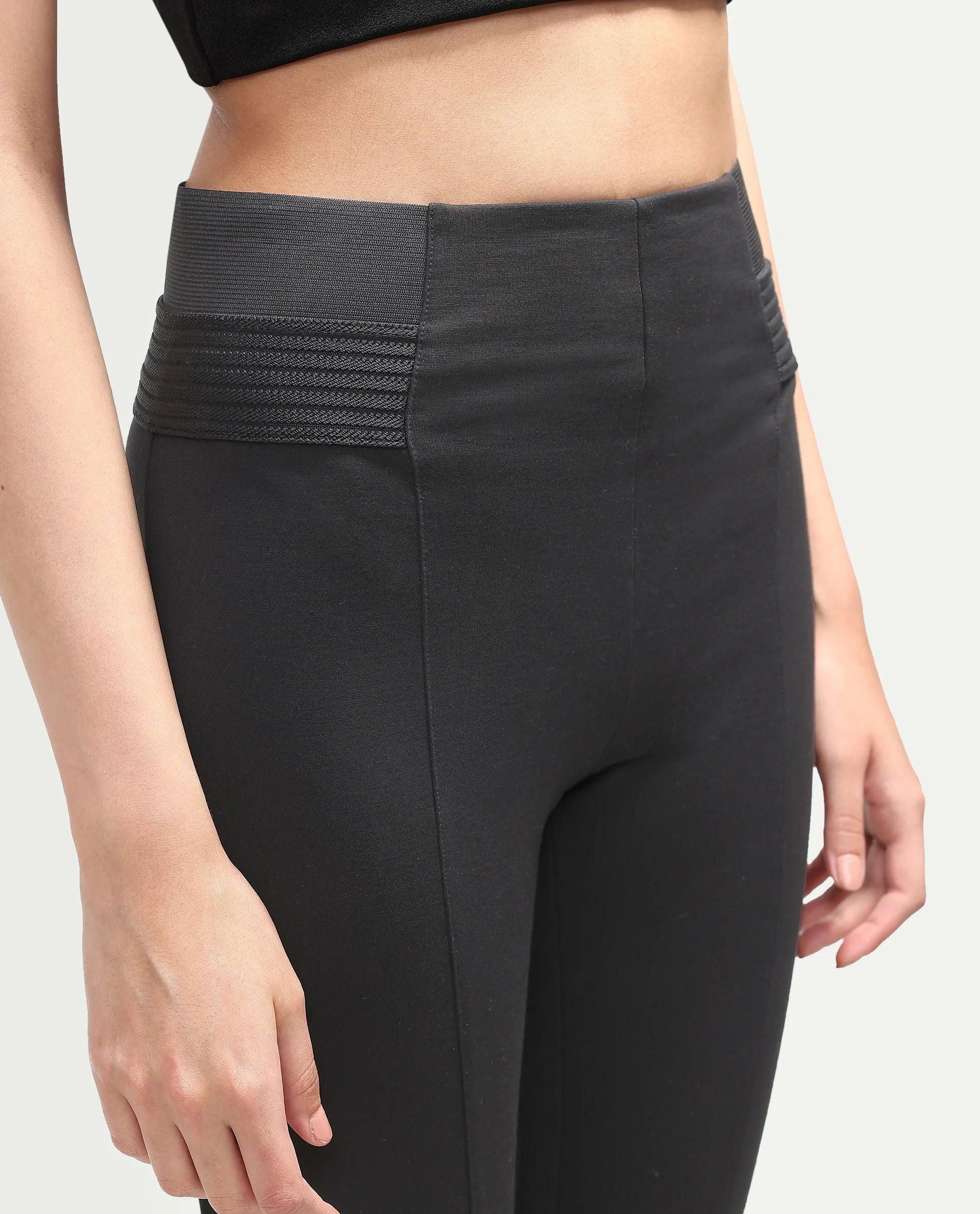 Rareism Women's Jancuro-S26 Black Viscose Blend Slim Fit Plain Trouser