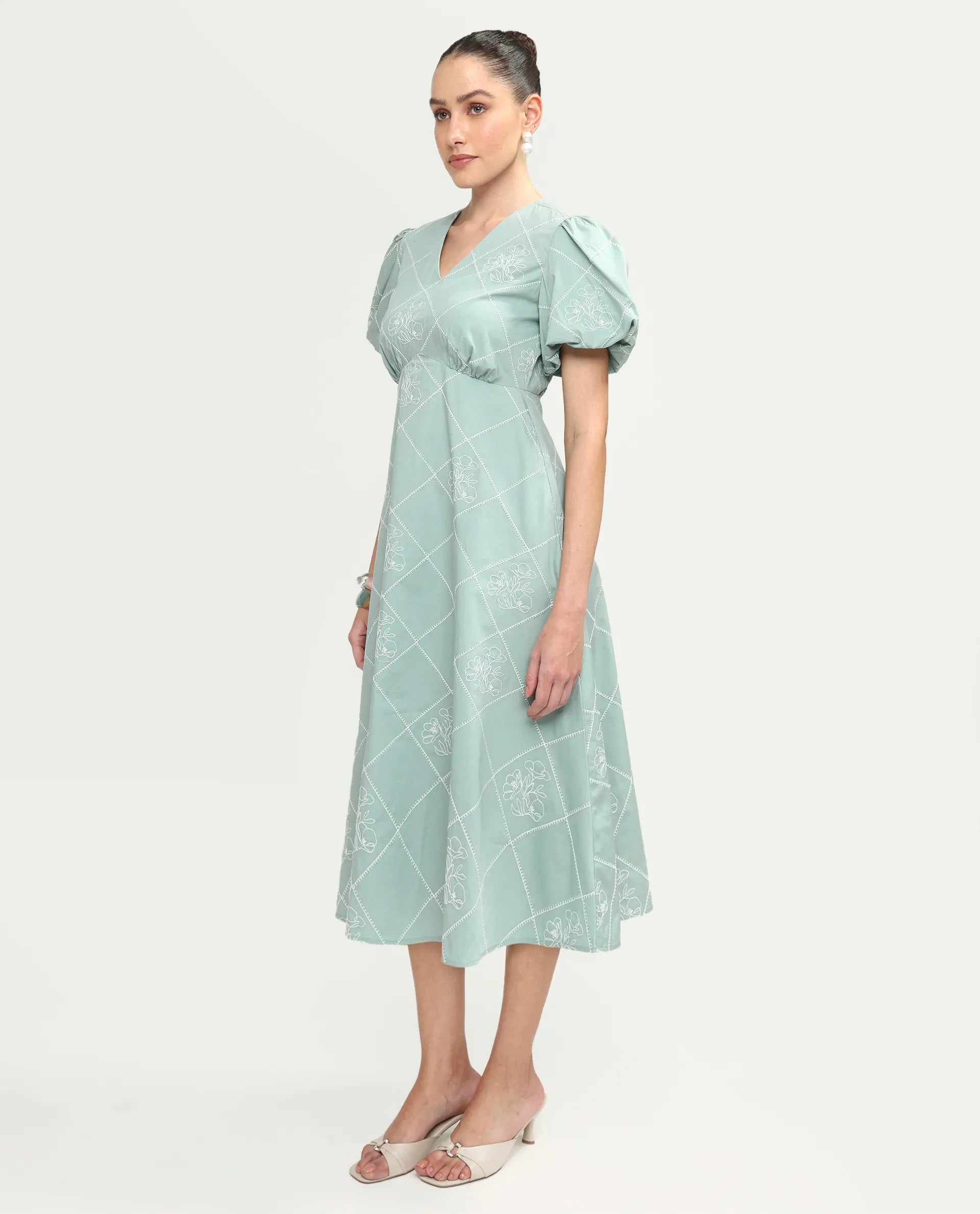 Rareism Women's Haxa Dusky Green Cotton Half Sleeve V-Neck Fit And Flare Plain Dress