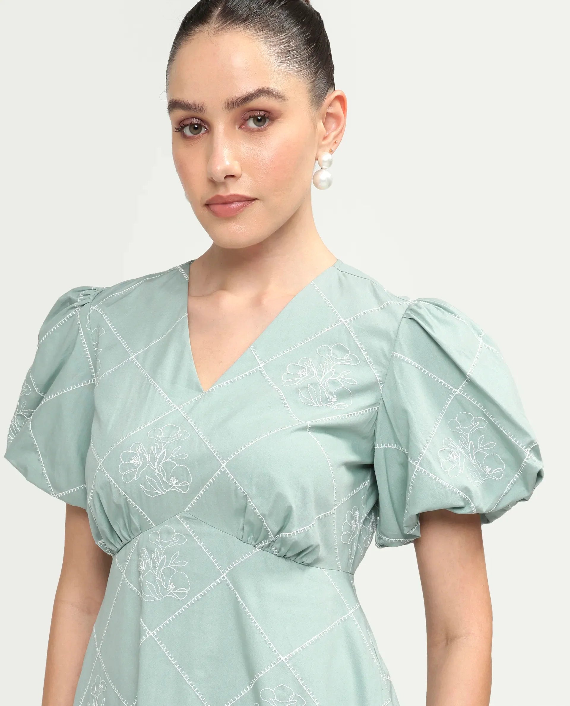Rareism Women's Haxa Dusky Green Cotton Half Sleeve V-Neck Fit And Flare Plain Dress