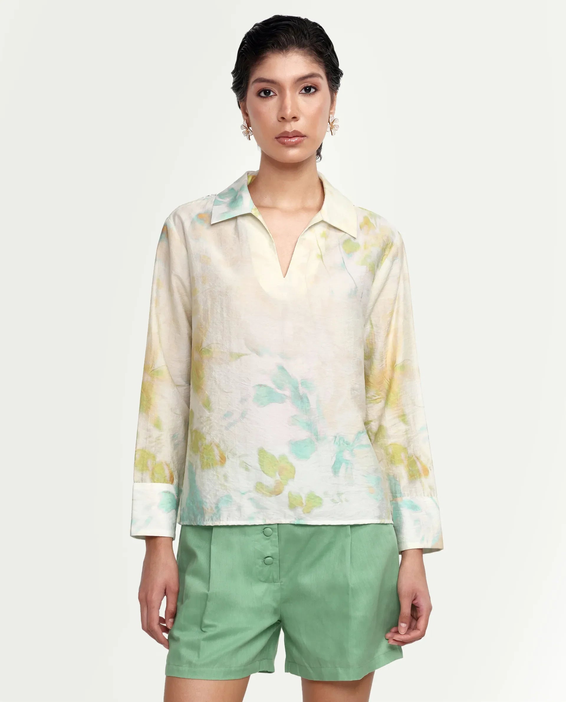 Rareism Women's Hrixo Light Green Viscose Blend Johnny Collar Relaxed All Over Print Top