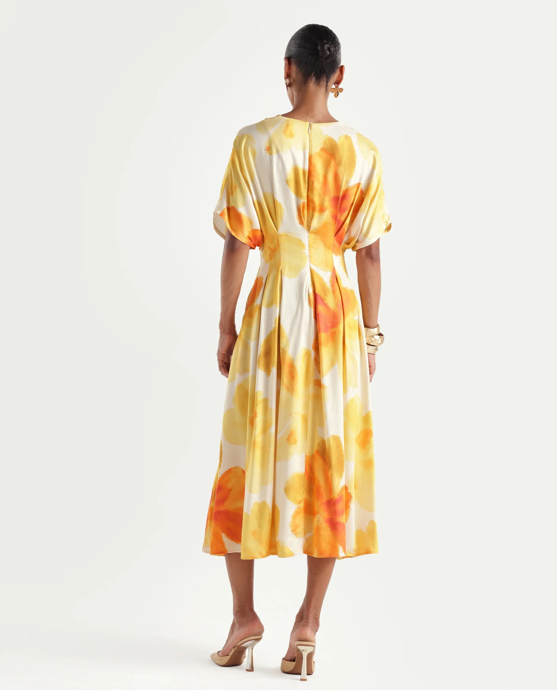 Rareism Women's Ruves Yellow Viscose V-Neck Fit And Flare Floral Print Dress