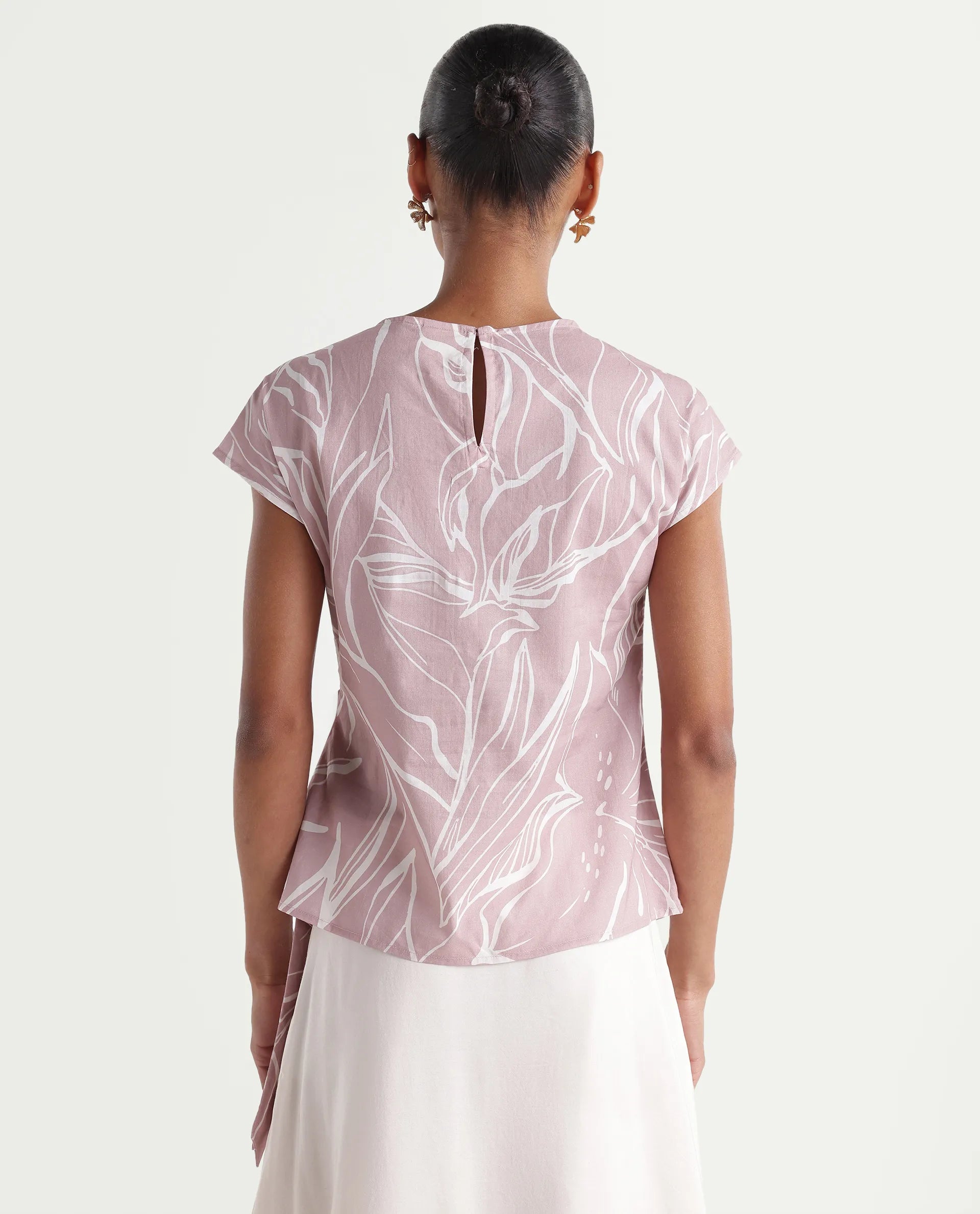 Rareism Women's Vabno Pink Cotton Crew Neck Regular Floral Print Top