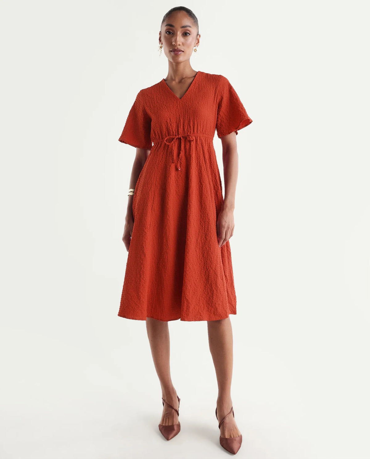 Rareism Women's Vondien Rust Polyester Half Sleeve V-Neck Flared Dress