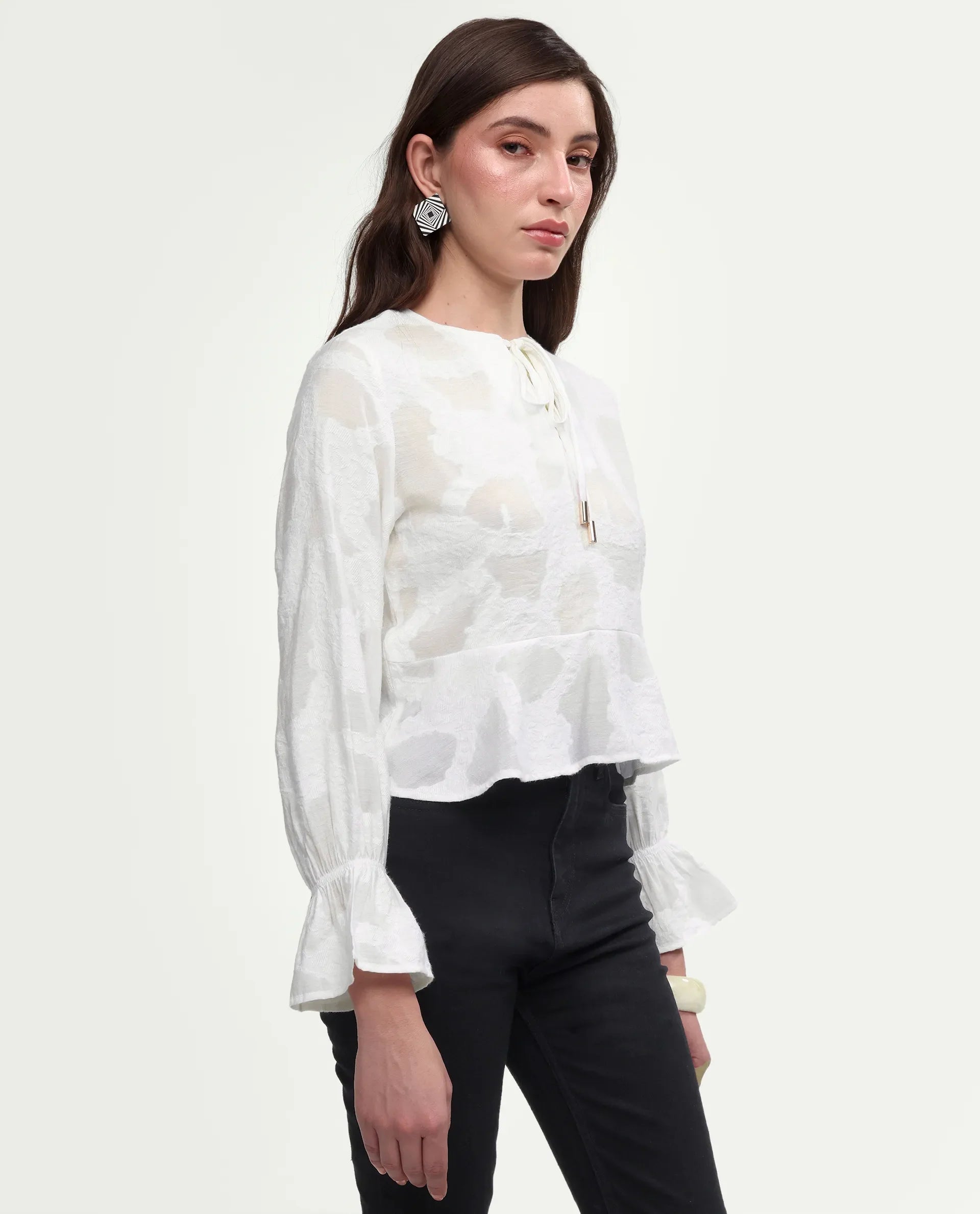 Rareism Women's Daro Offwhite Viscose Blend Tie-Up Regular Plain Top