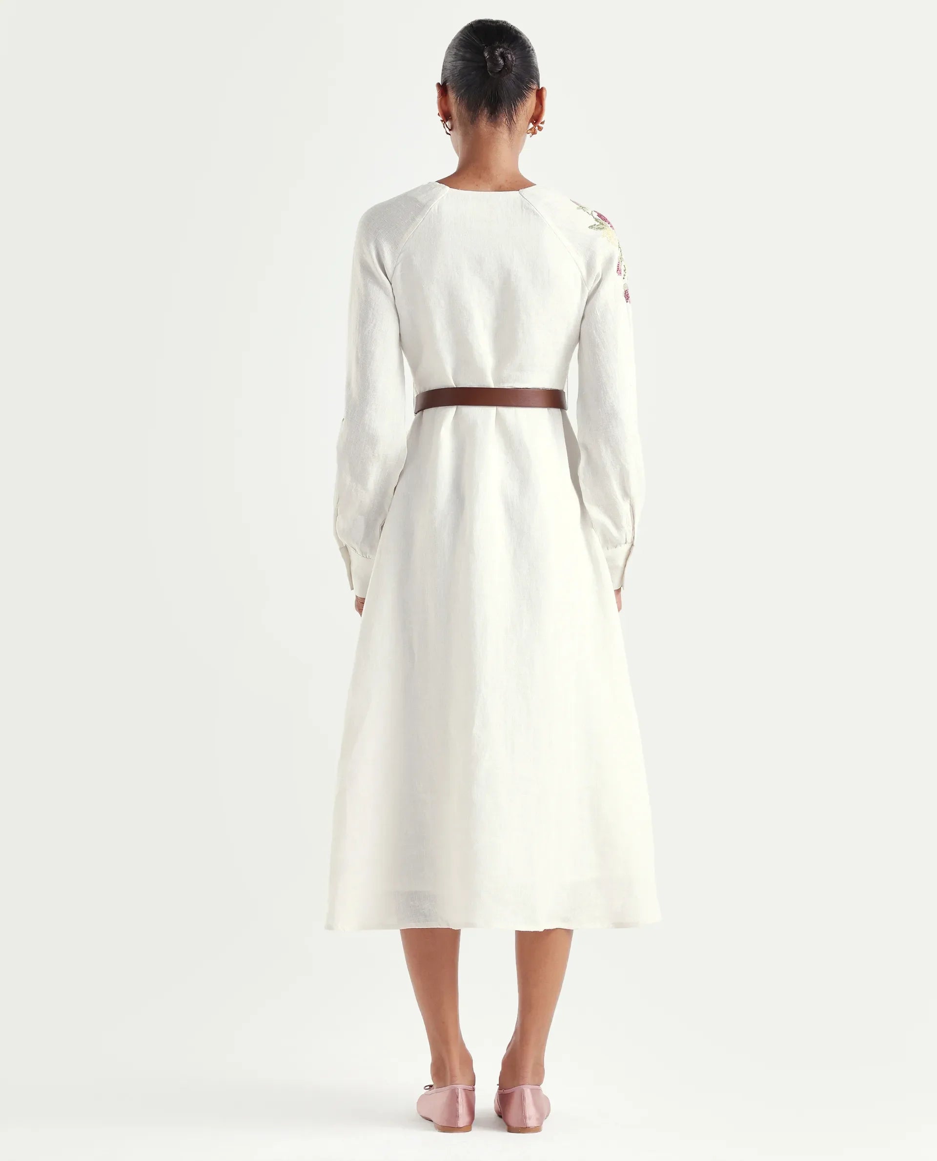 Rareism Women's Tiana Off White 100% Linen Mandarin Collar Button Relaxed Plain Dress