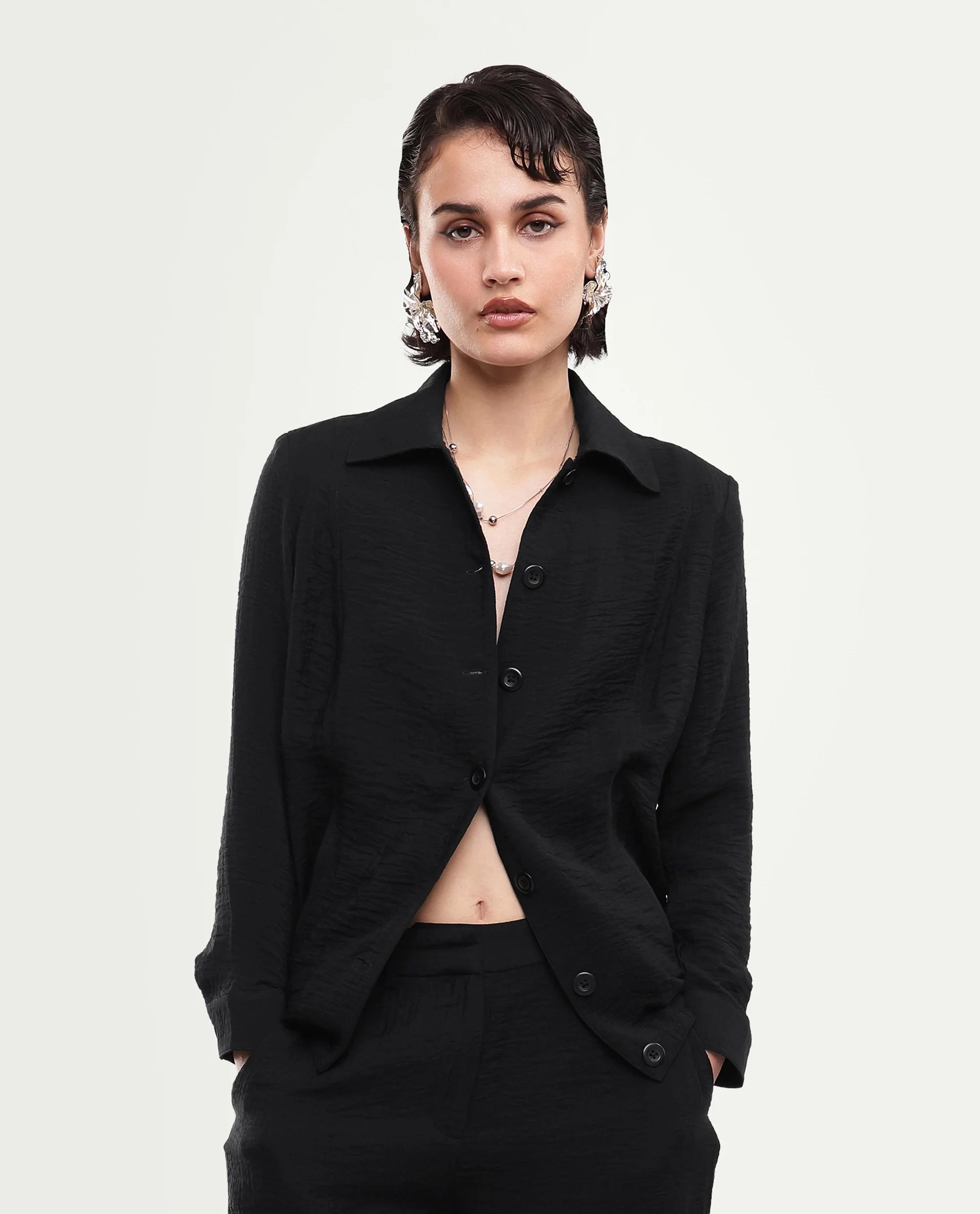 Rareism Women's Dion-T Black Viscose Blend Spread Collar Boxy Plain Shacket