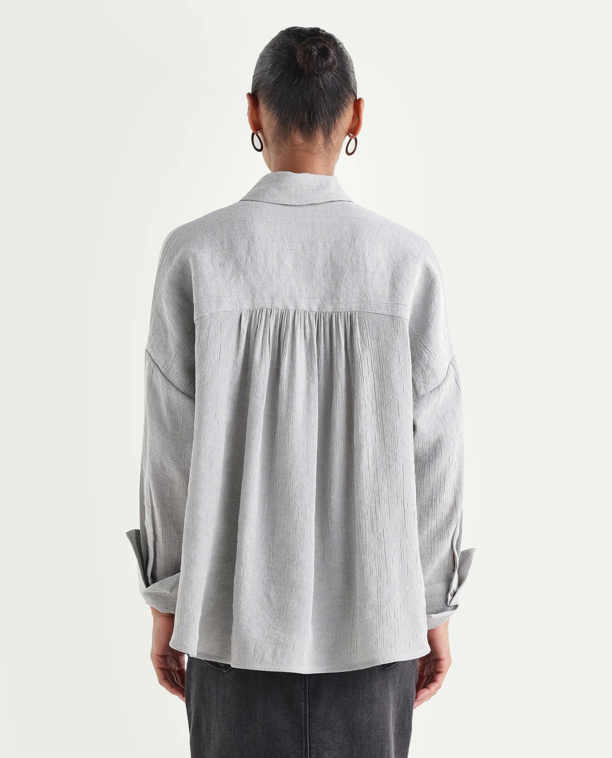 Rareism Women's Duxa Grey Viscose Blend Spread Collar Button Oversized Plain Shirt