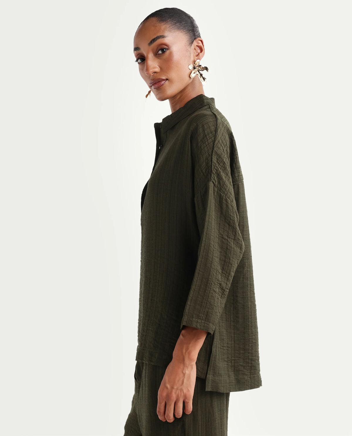 Rareism Women's Dano-T Olive Viscose Blend Jonny Collar Pull-On Oversized Plain Top