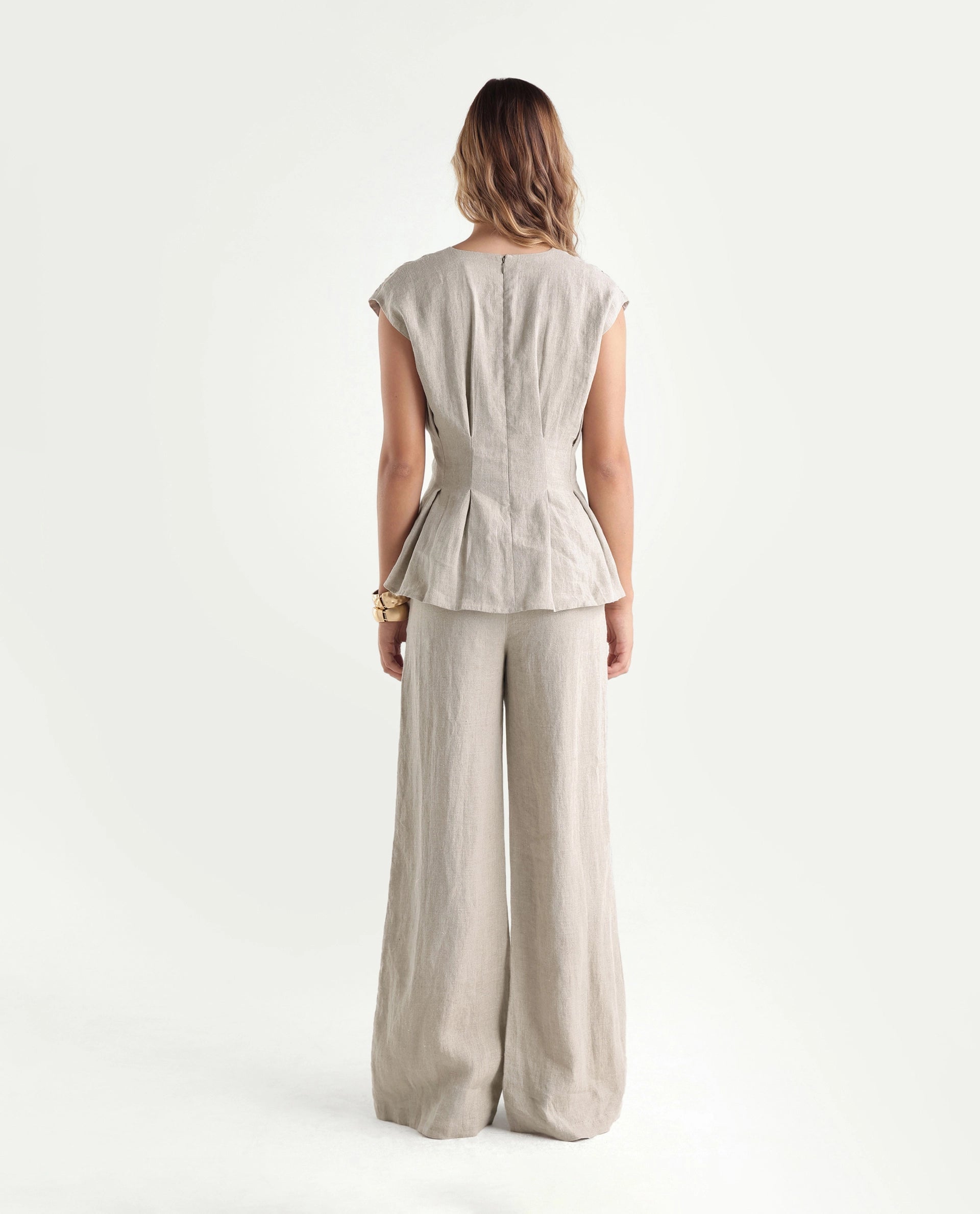 Rareism Women's Rubin-T Dusky Beige Plain Linen Regular Sleeveless Top