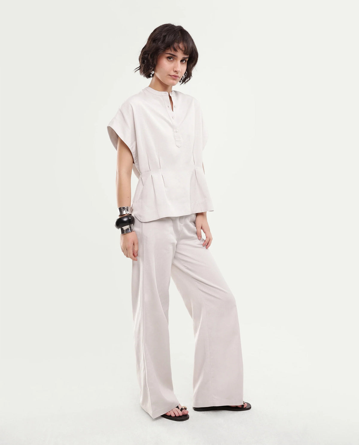 Rareism Women's Fite-B Light Beige Linen Blend Hook And Zipper Wide Trouser