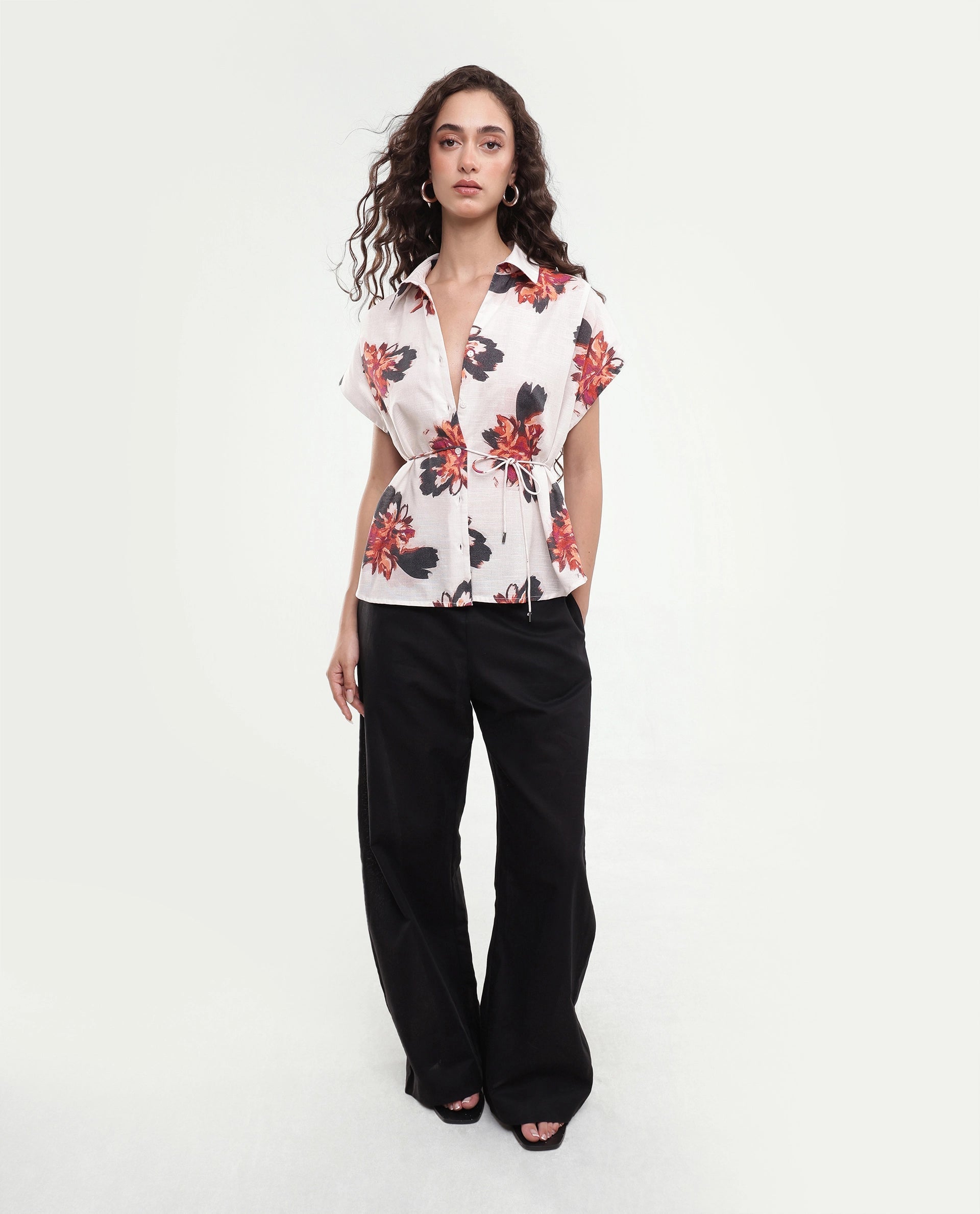 Rareism Women's Inassa Beige Floral Cotton Relaxed Short Sleeves Top