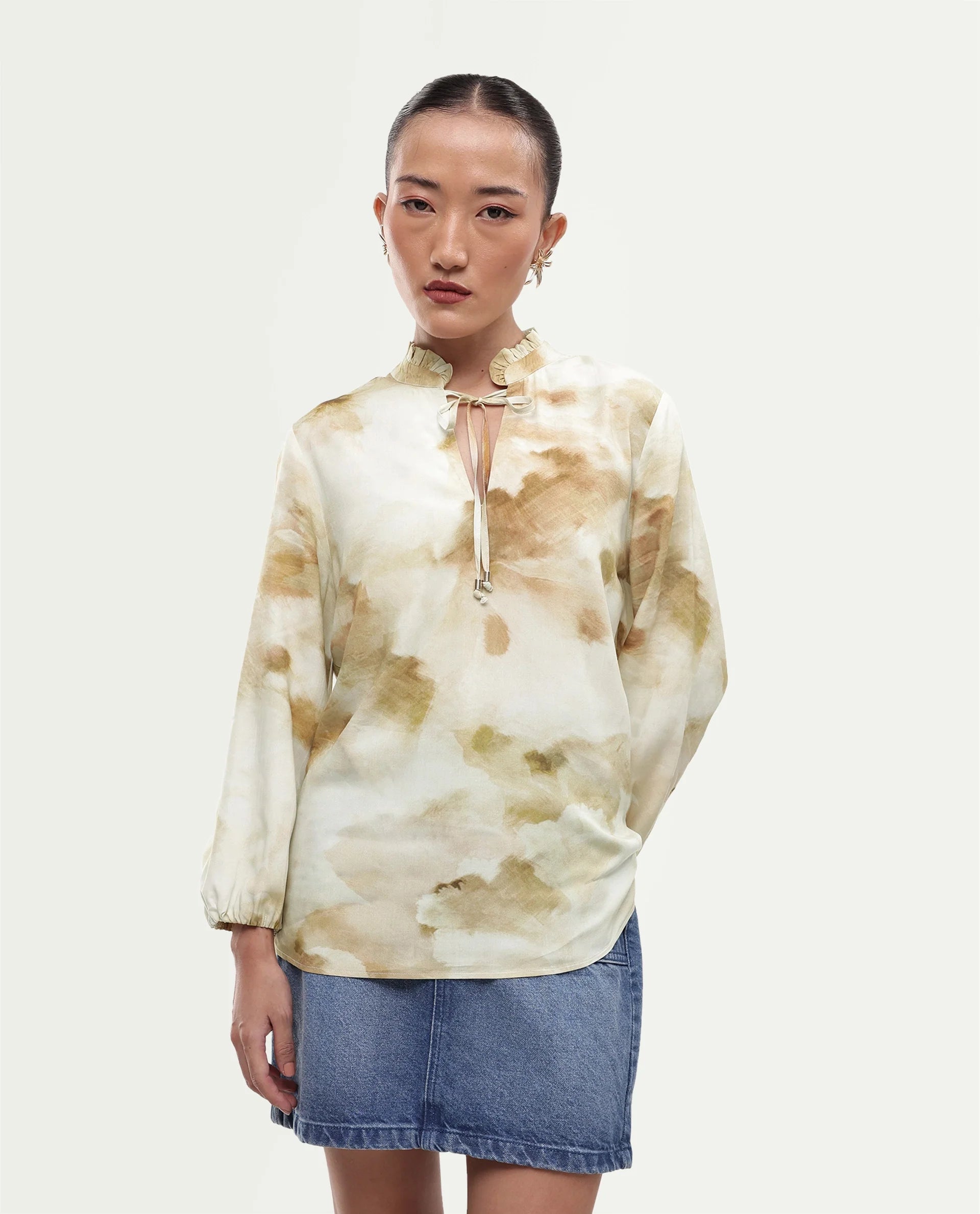 Rareism Women's Saito Olive Viscose Pull-On Regular Fit Abstract Print Top