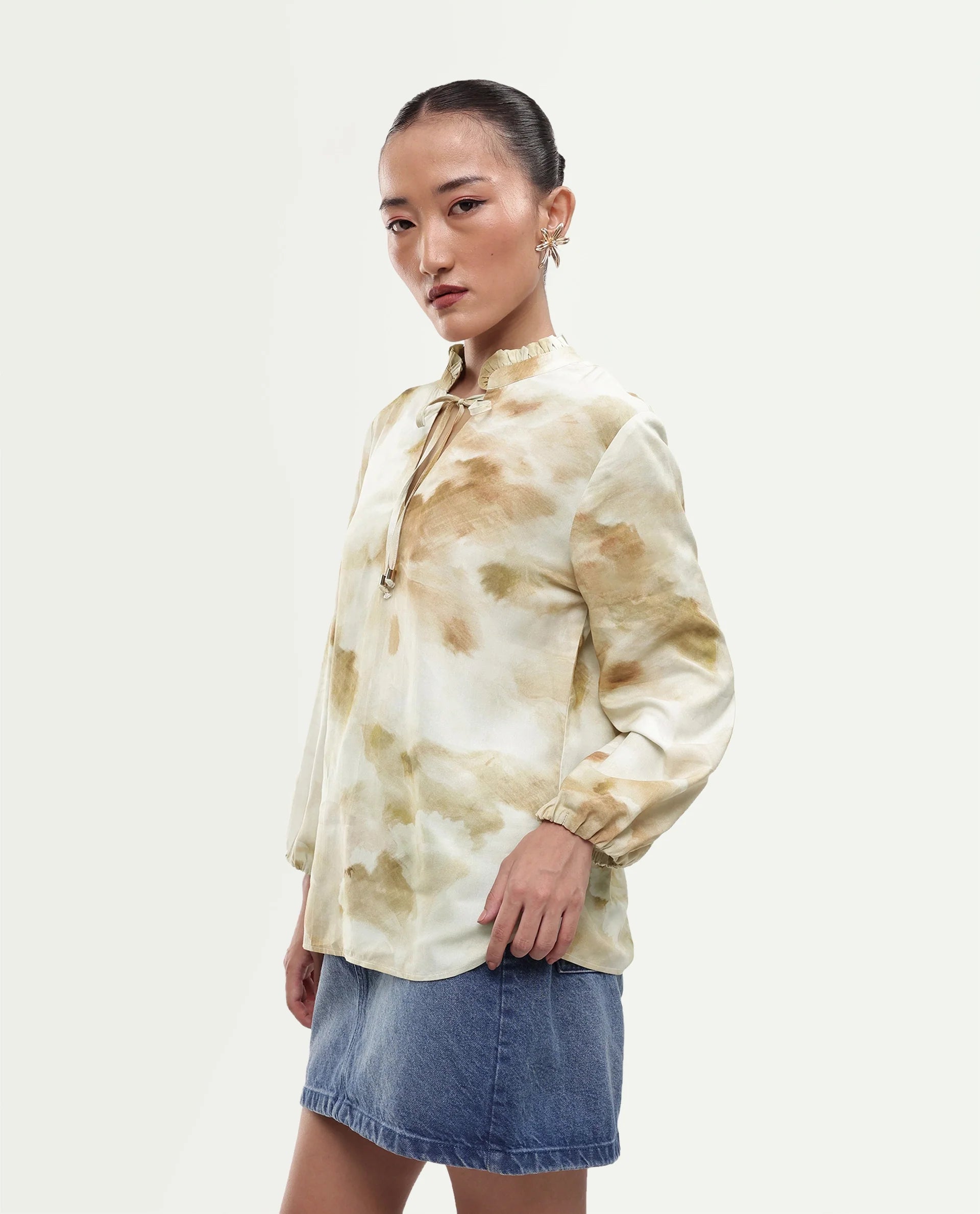 Rareism Women's Saito Olive Viscose Pull-On Regular Fit Abstract Print Top