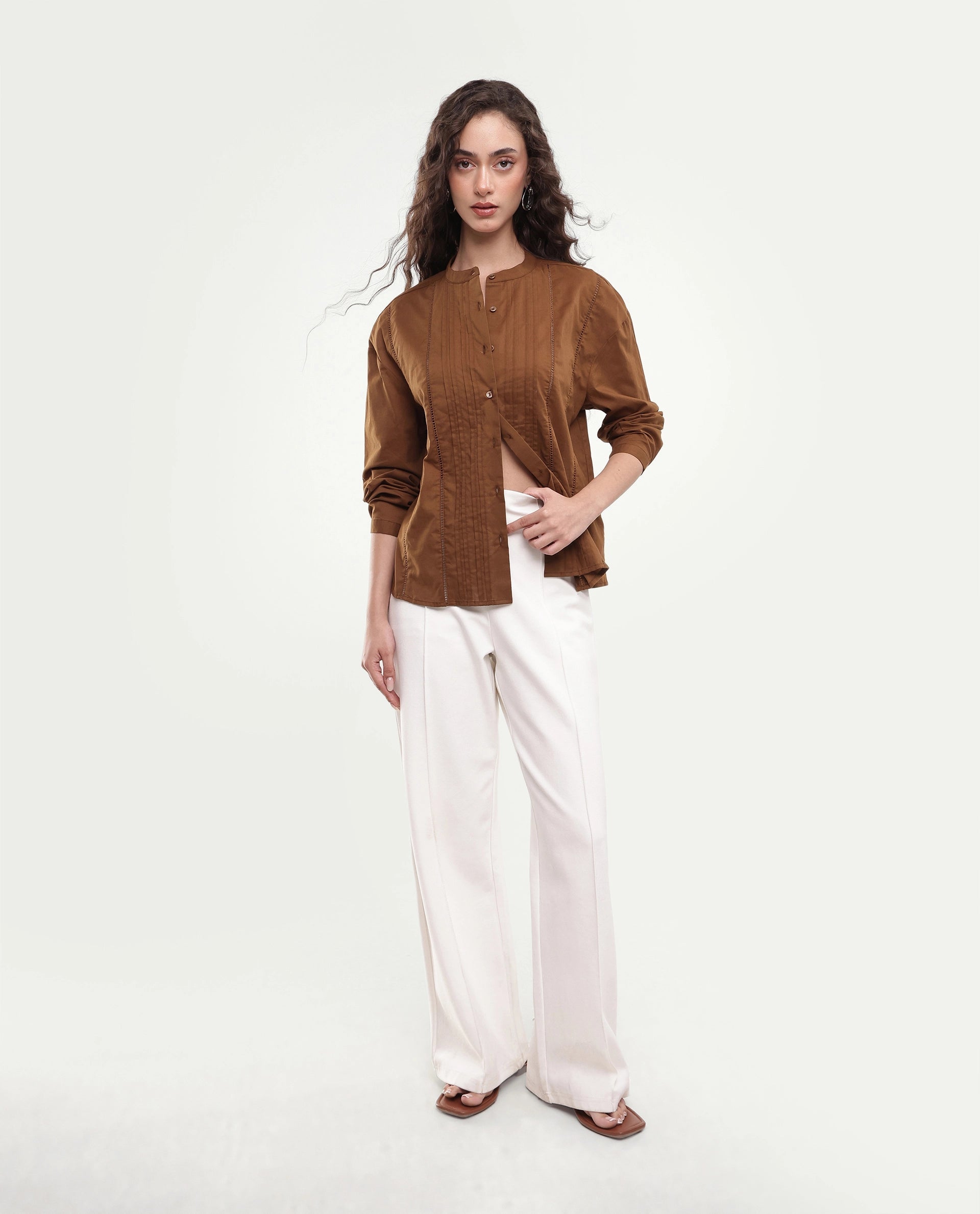 Rareism Women's Otun Dusky Olive Solid Cotton Regular Long Sleeves Top