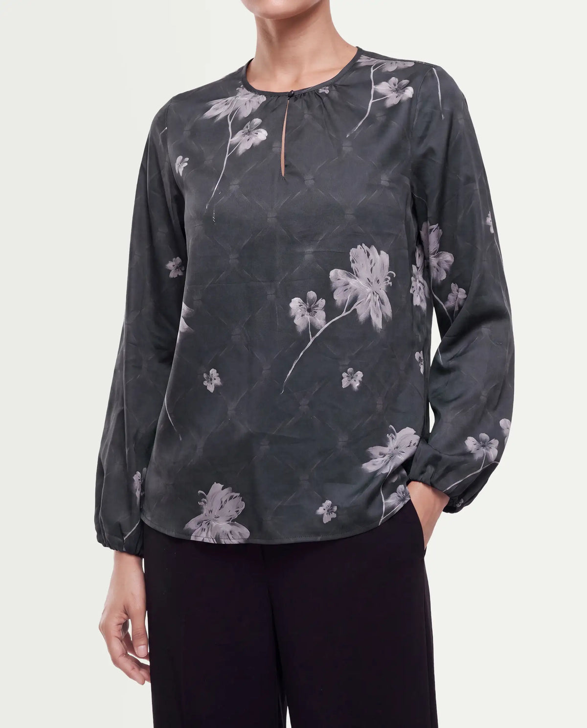 Rareism Women's Odini Black Cotton Blend Button Regular Fit Floral Print Top