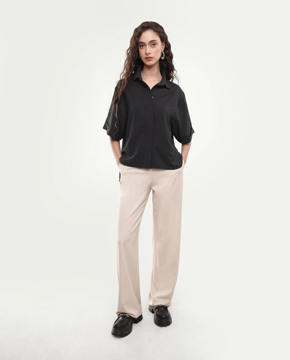 Rareism Women's Obin Black Solid Viscose Blend Boxy Short Sleeve Shirt