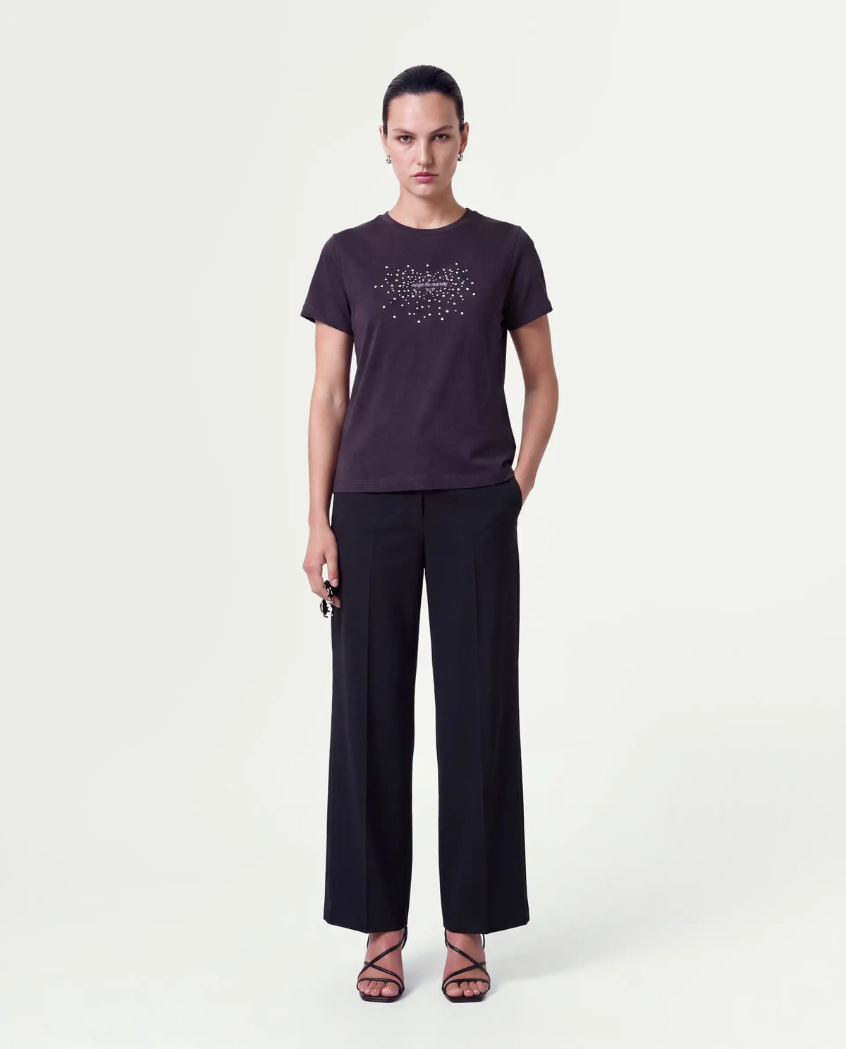Rareism Women's Peads Dark Purple Cotton Blend Pull-On Regular Fit Typography Print T-Shirt