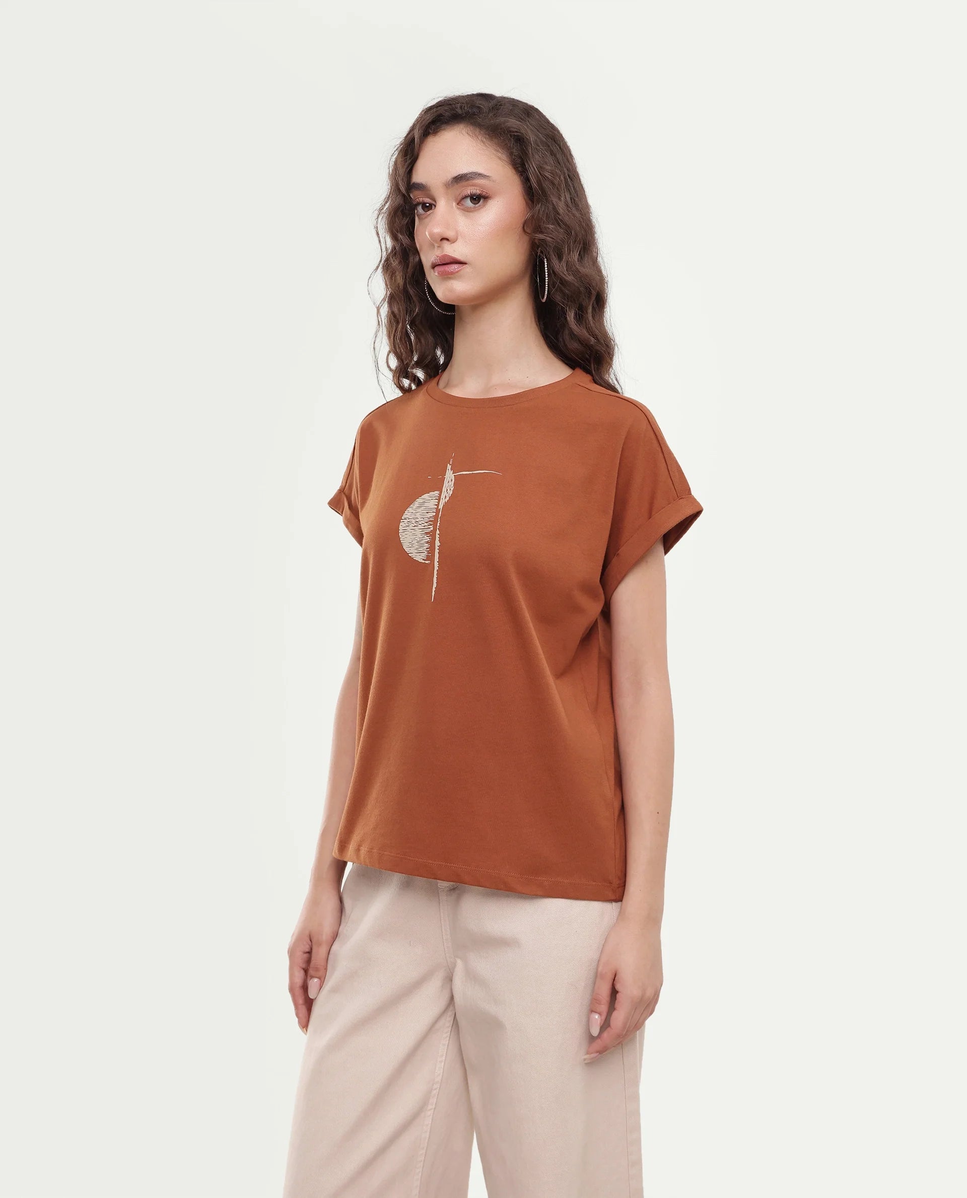 Rareism Women's Paximo Rust Cotton Pull-On Regular Fit Hd Print T-Shirt