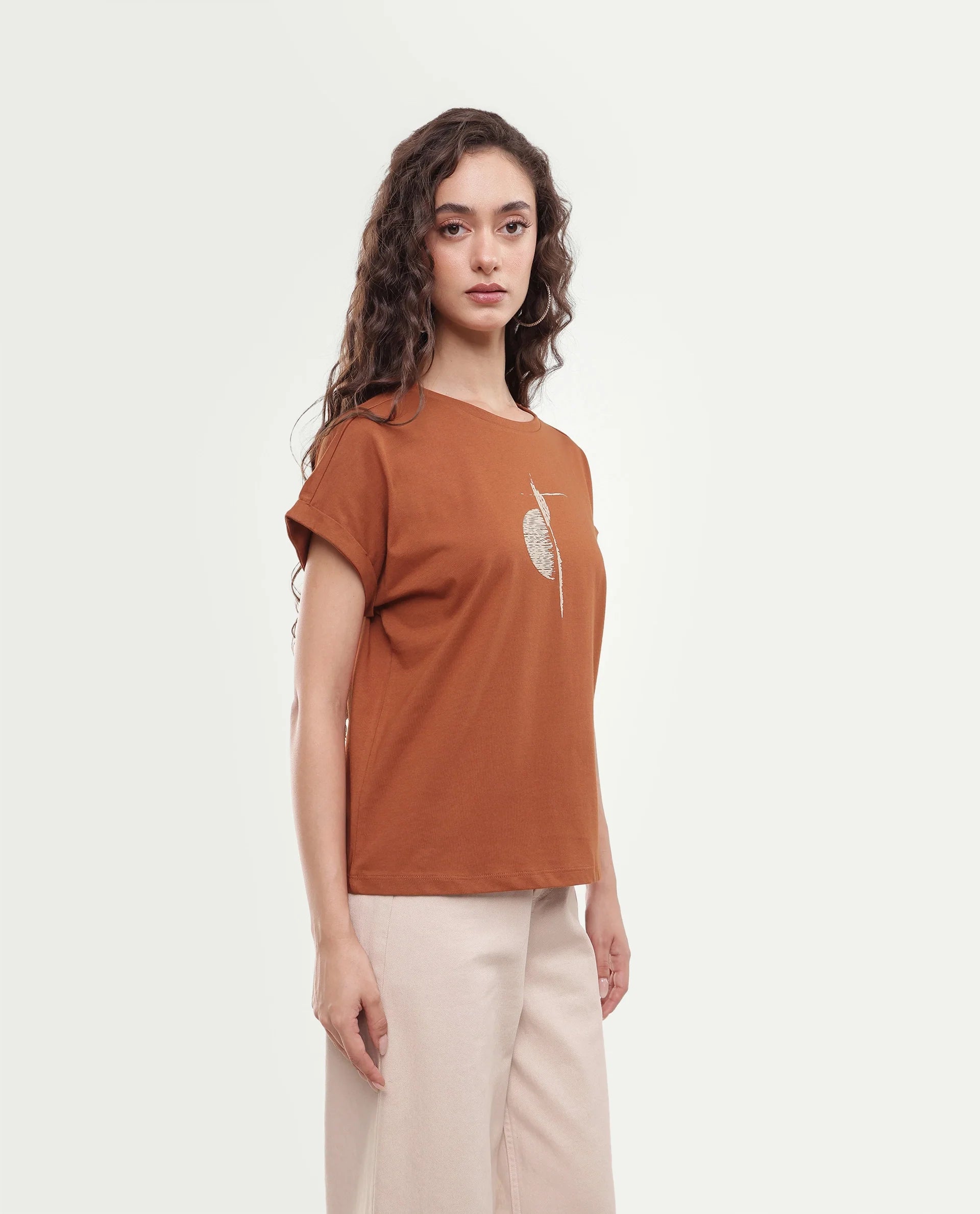 Rareism Women's Paximo Rust Cotton Pull-On Regular Fit Hd Print T-Shirt