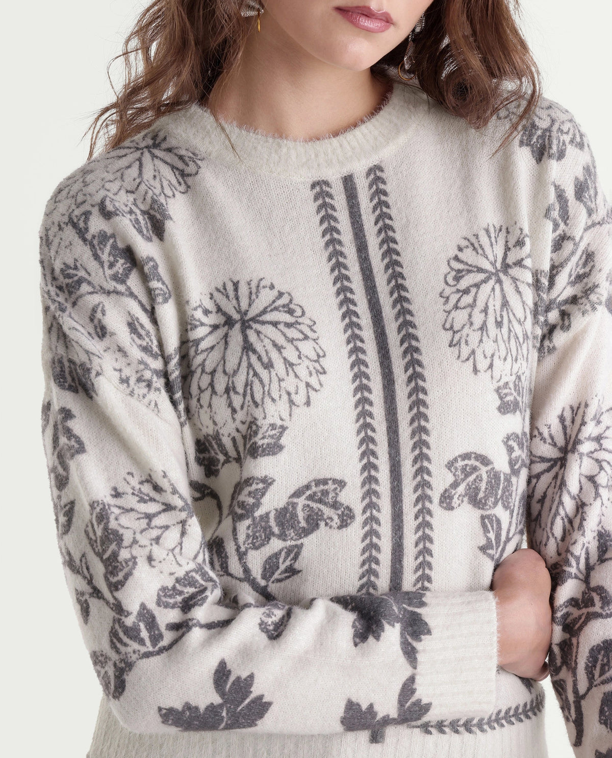 Rareism Women's Lerro Off White Nylon Blend Pull-On Relaxed Fit Floral Print Sweater