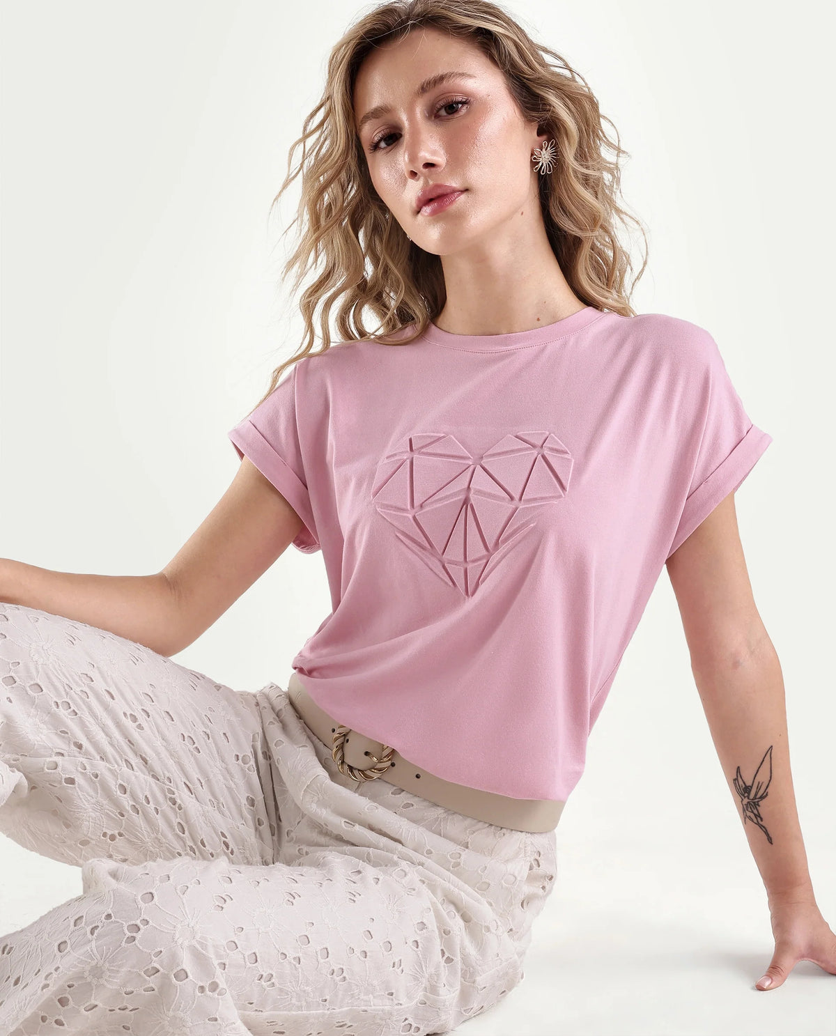 Rareism Women's Moxies Light Pink Cotton Blend Crew Neck Relaxed Object Print T-Shirt