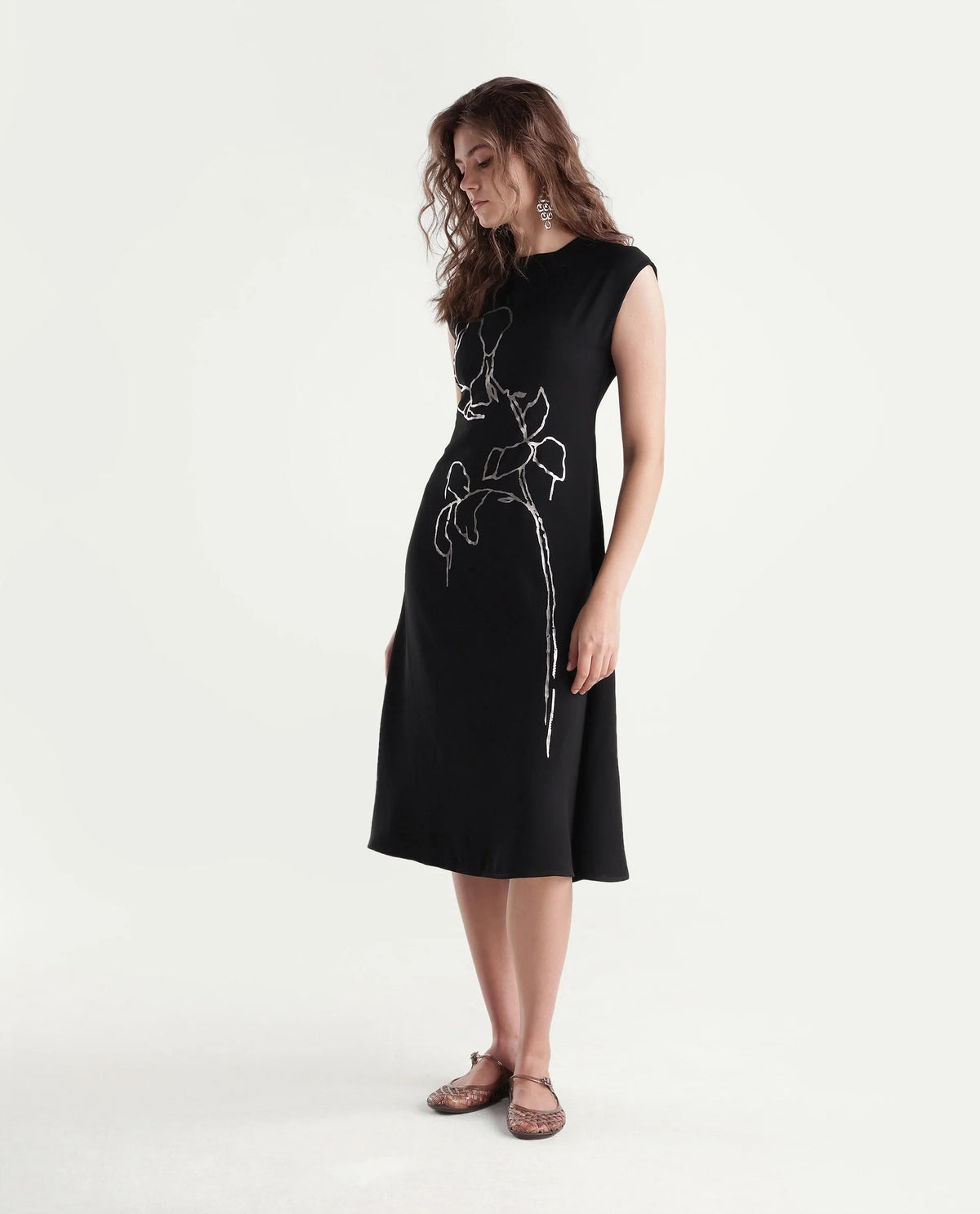 Rareism Women's Xaria Black Polyester High Neck Sheath Floral Print Dress