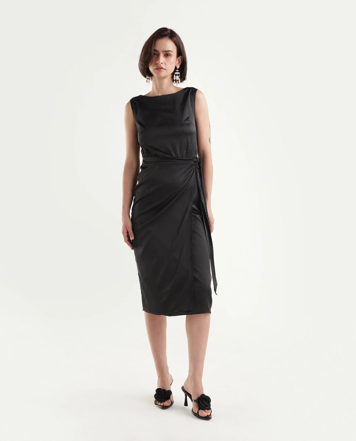 Rareism Women's Onprap Dark Black Polyester Blend Button And Zip Wrap Plain Dress - image 2
